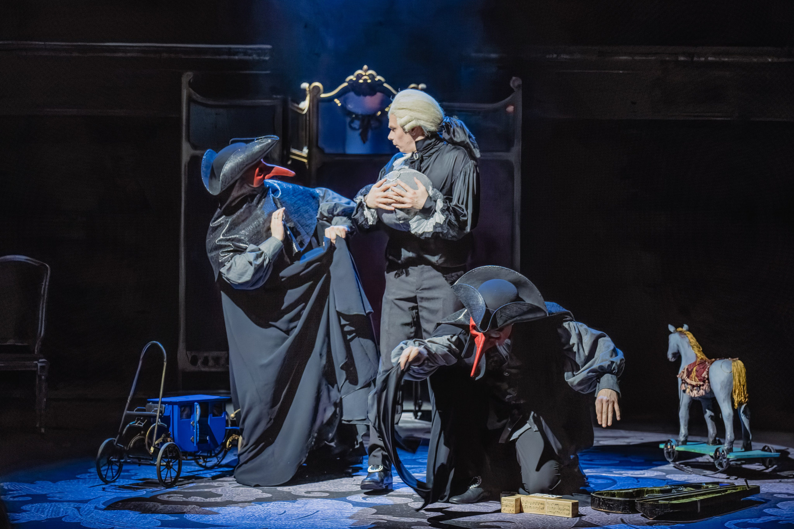 Театр Терезы Дуровой: Моцарт и Сальери. Сайт фотографа Сергея Абрамова