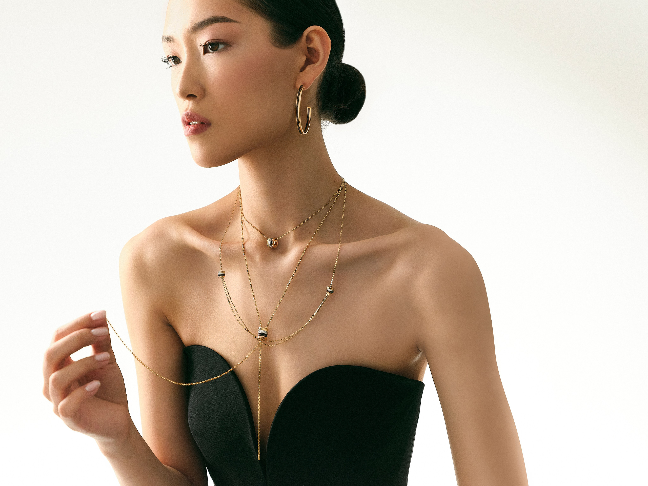 Jewelry. Photographer