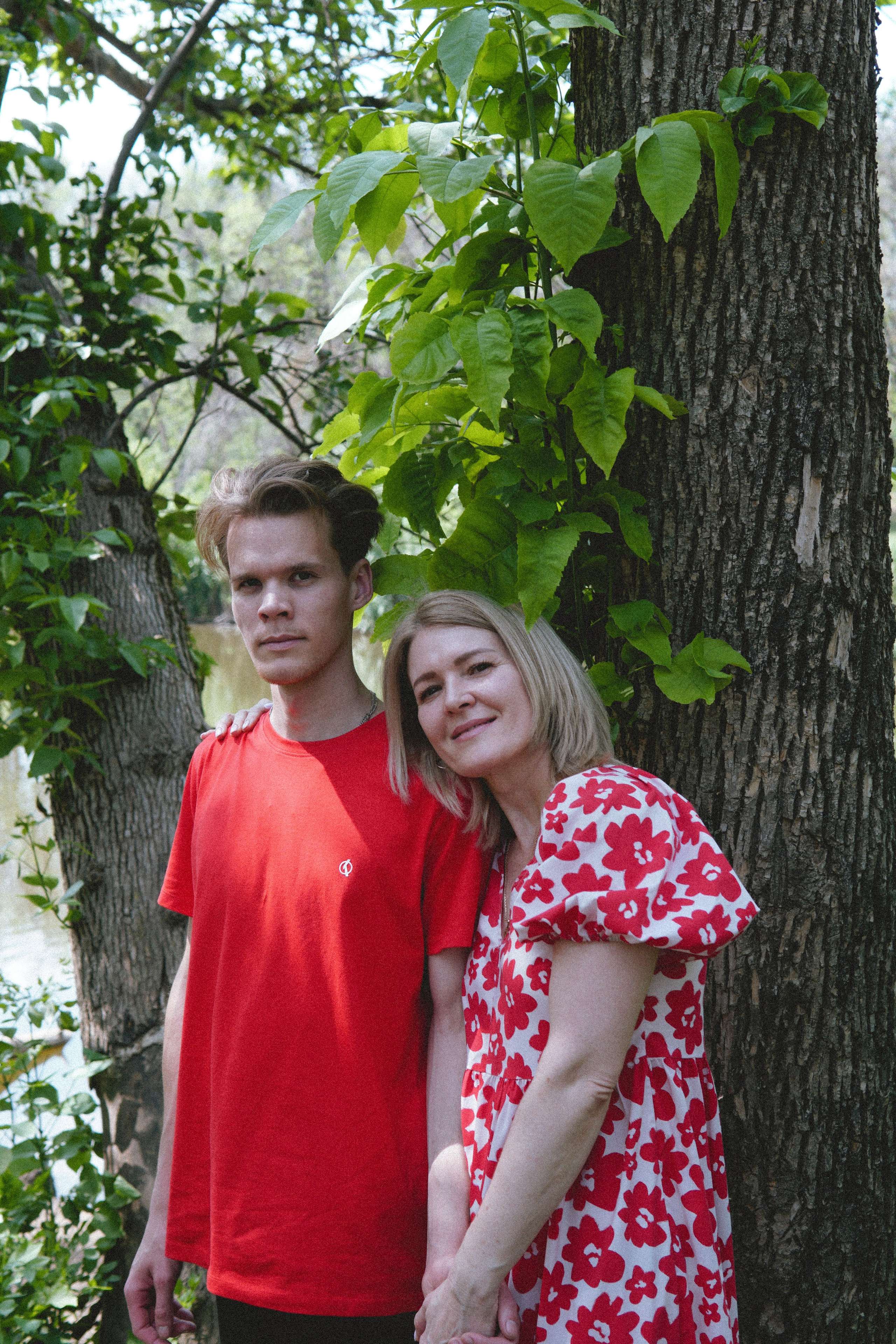 Семейная фотосессия у пруда. Фотограф в Ростове-на-Дону Марина Мальцева