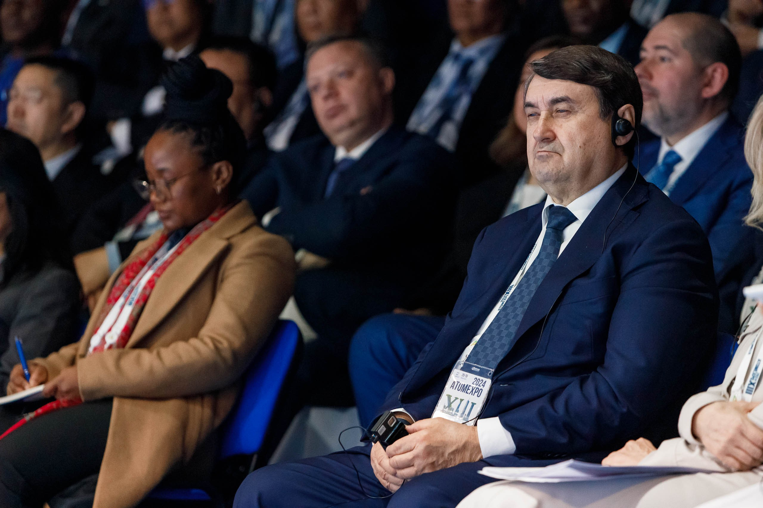 Подписания соглашений на форуме ATOM EXPO XIII 2024 в Сириусе. Репортажный фотограф в Москве, Сочи и Санкт-Петербурге