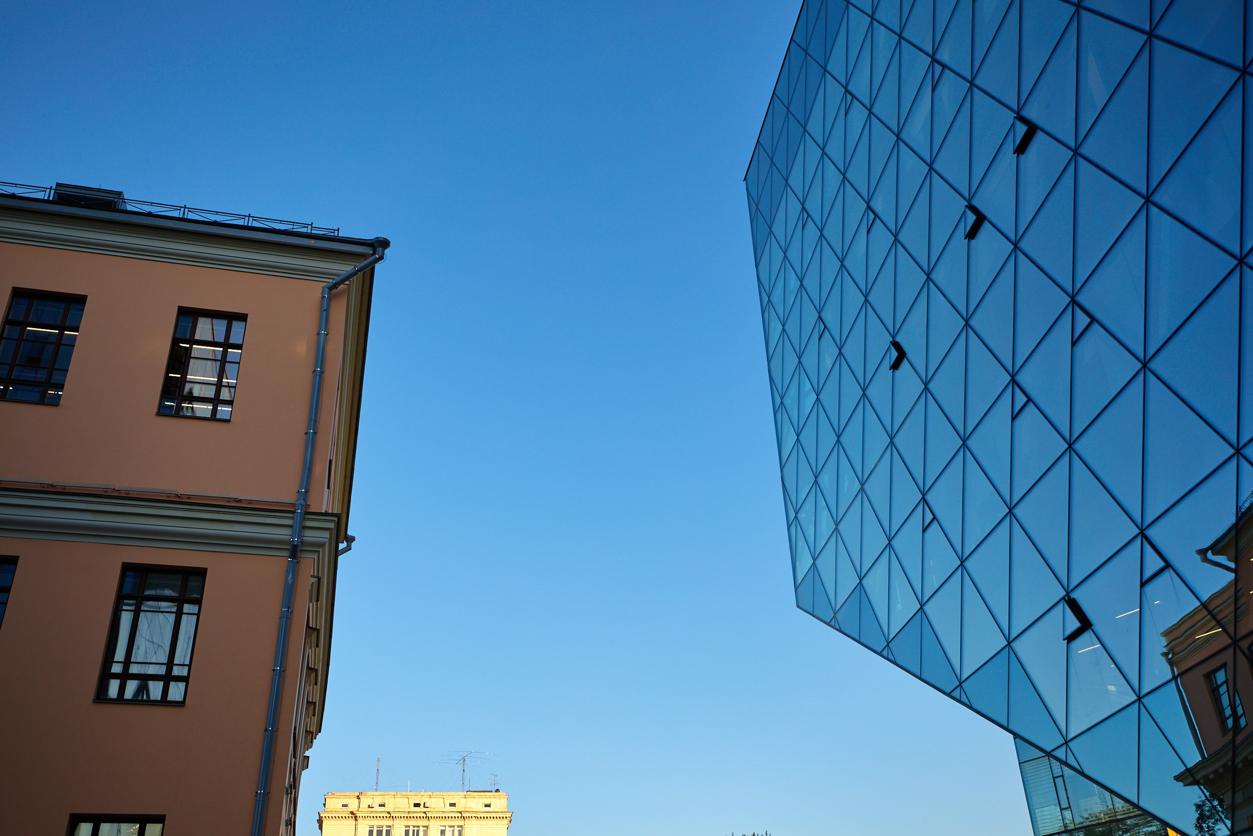 Фотограф на открытии общественного центра Москва