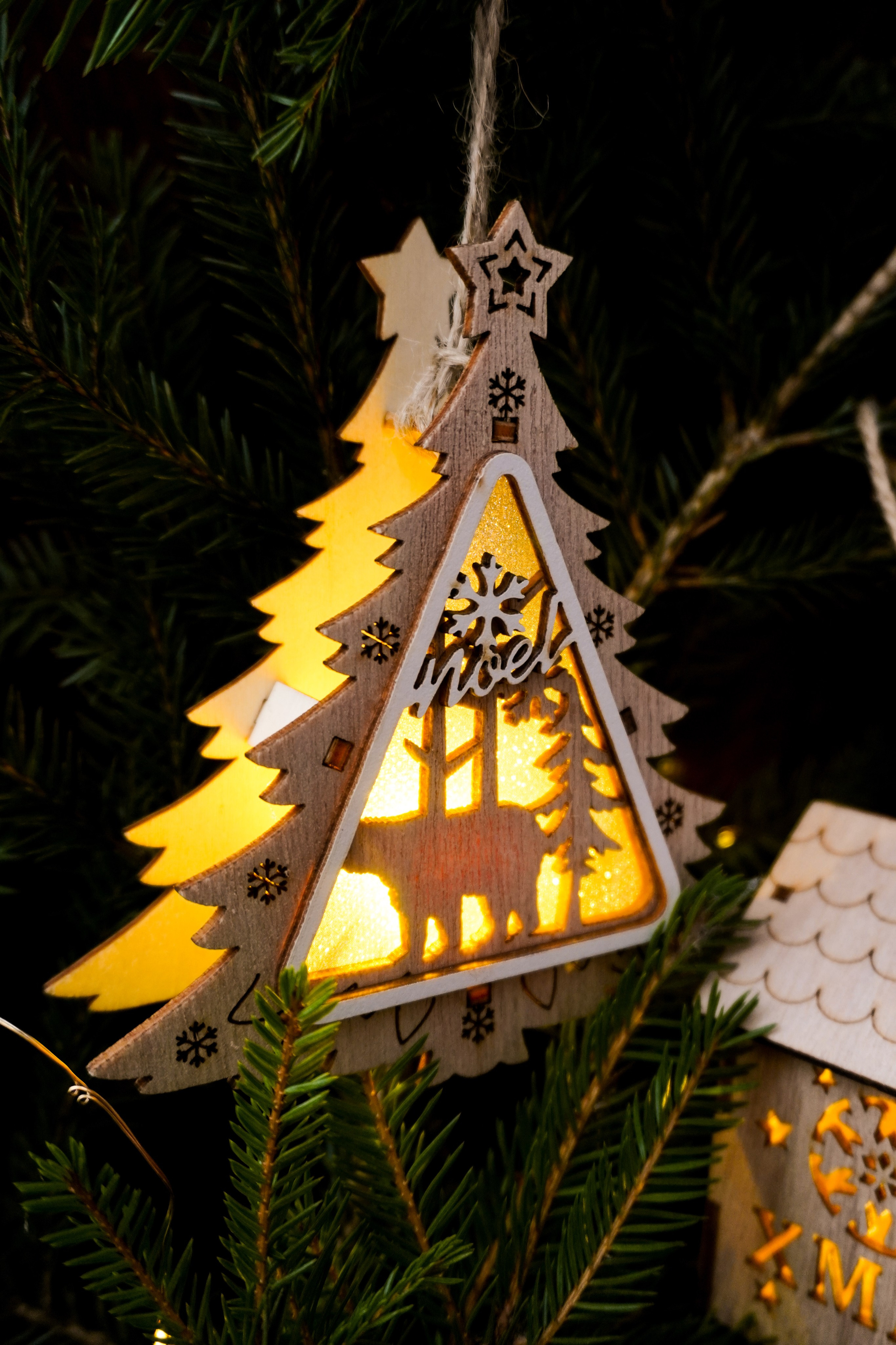 Новогодние украшения. Кузнецова Мария — профессиональный фотограф в Санкт-Петербурге | Предметная фотосъёмка, модельные тесты, актёрское портфолио, концерты