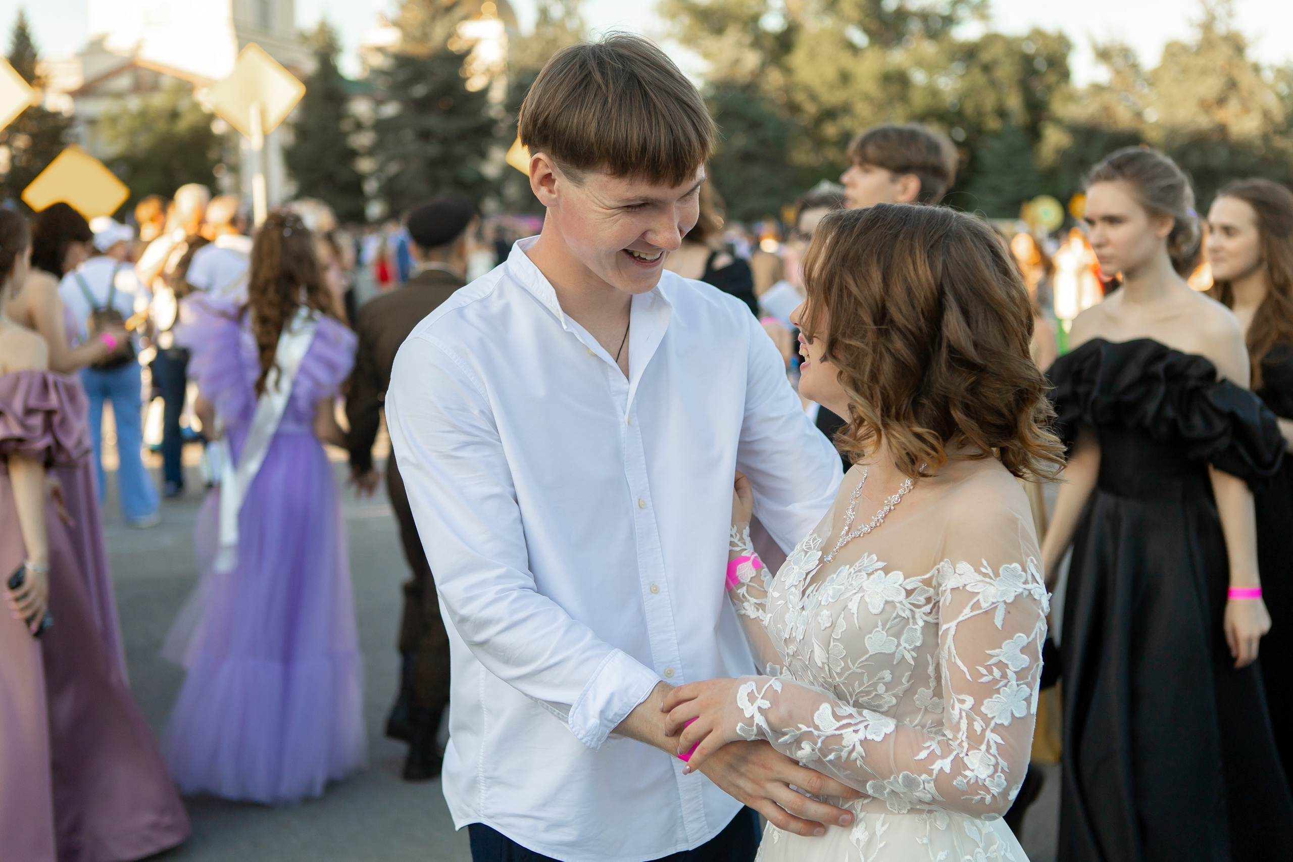 Выпускной Гимназия 12 2024 г. Свадебный и портретный Фотограф в Липецке Дмитрий Котюков