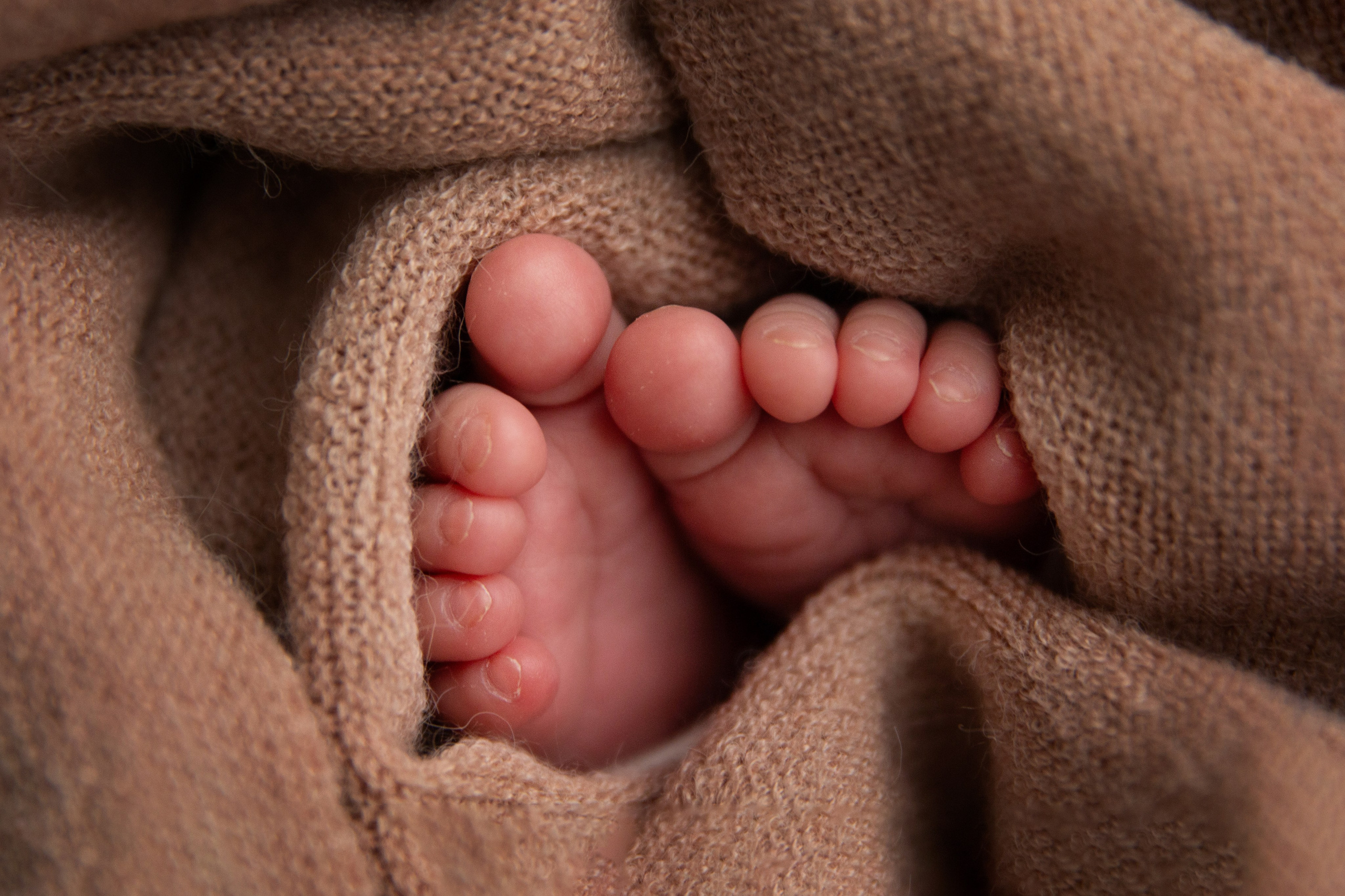 Профессиональная фотосессия новорожденного. Фотограф новорожденных Жуковский Раменское