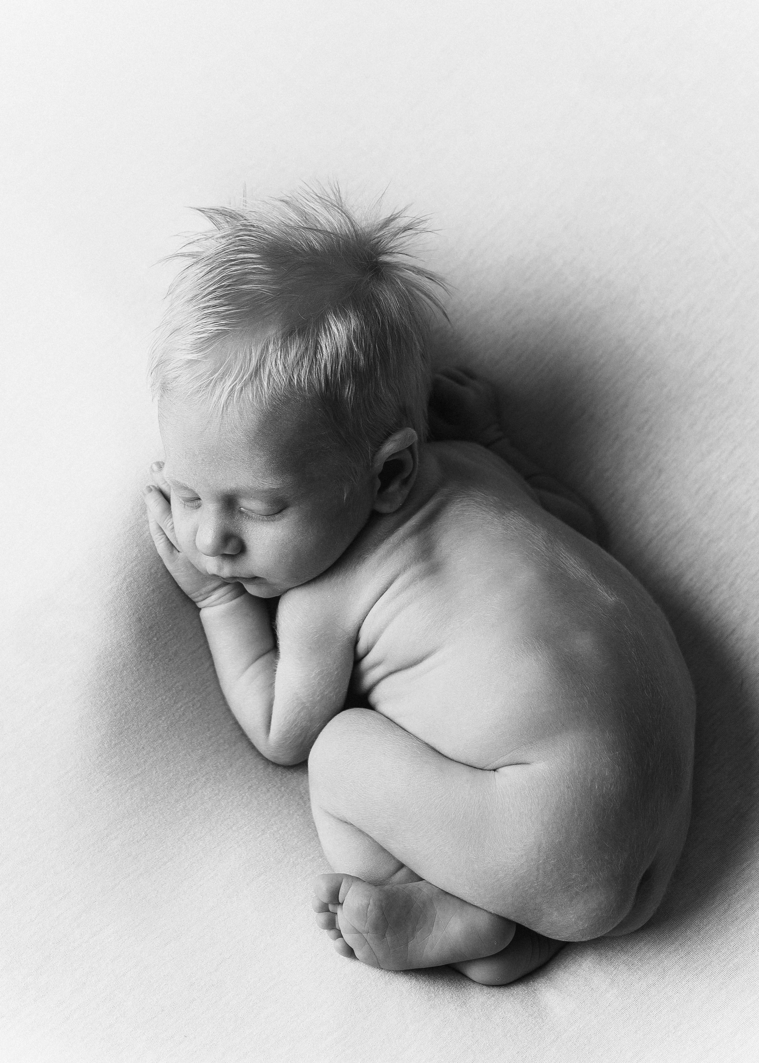 НОВОРОЖДЕННЫЕ МАЛЫШИ. Фотосессия новорожденных в Москве и Московской области