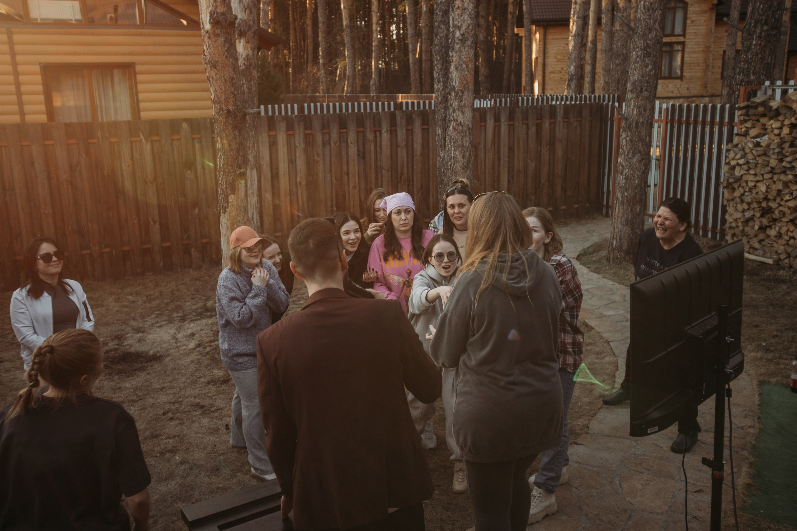 Корпоратив Muza_Arts. Венера Гайн. Репортажный фотограф  Тюмень. Обучение фотографии с 0