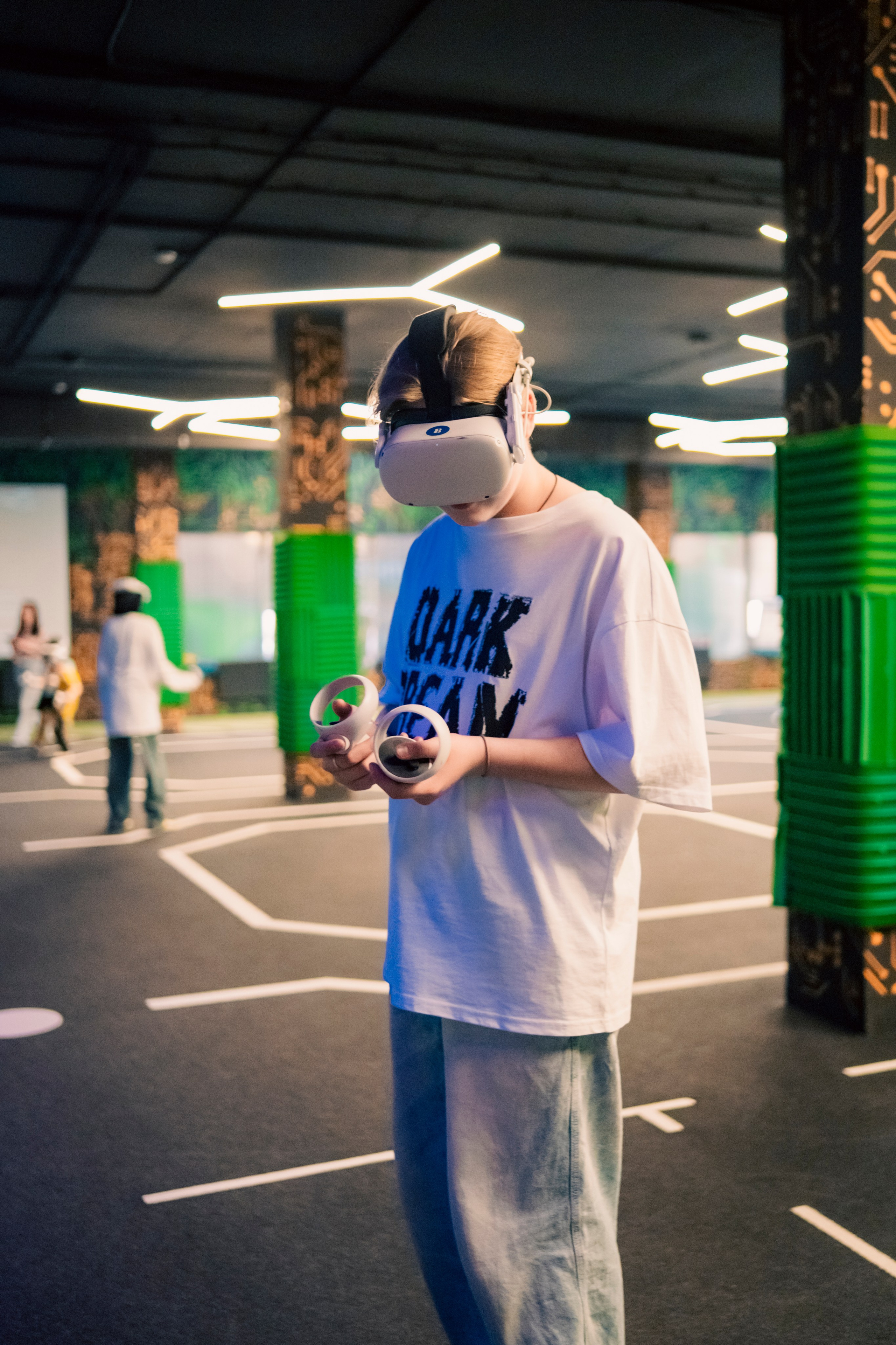 VR April-May. Felixtones