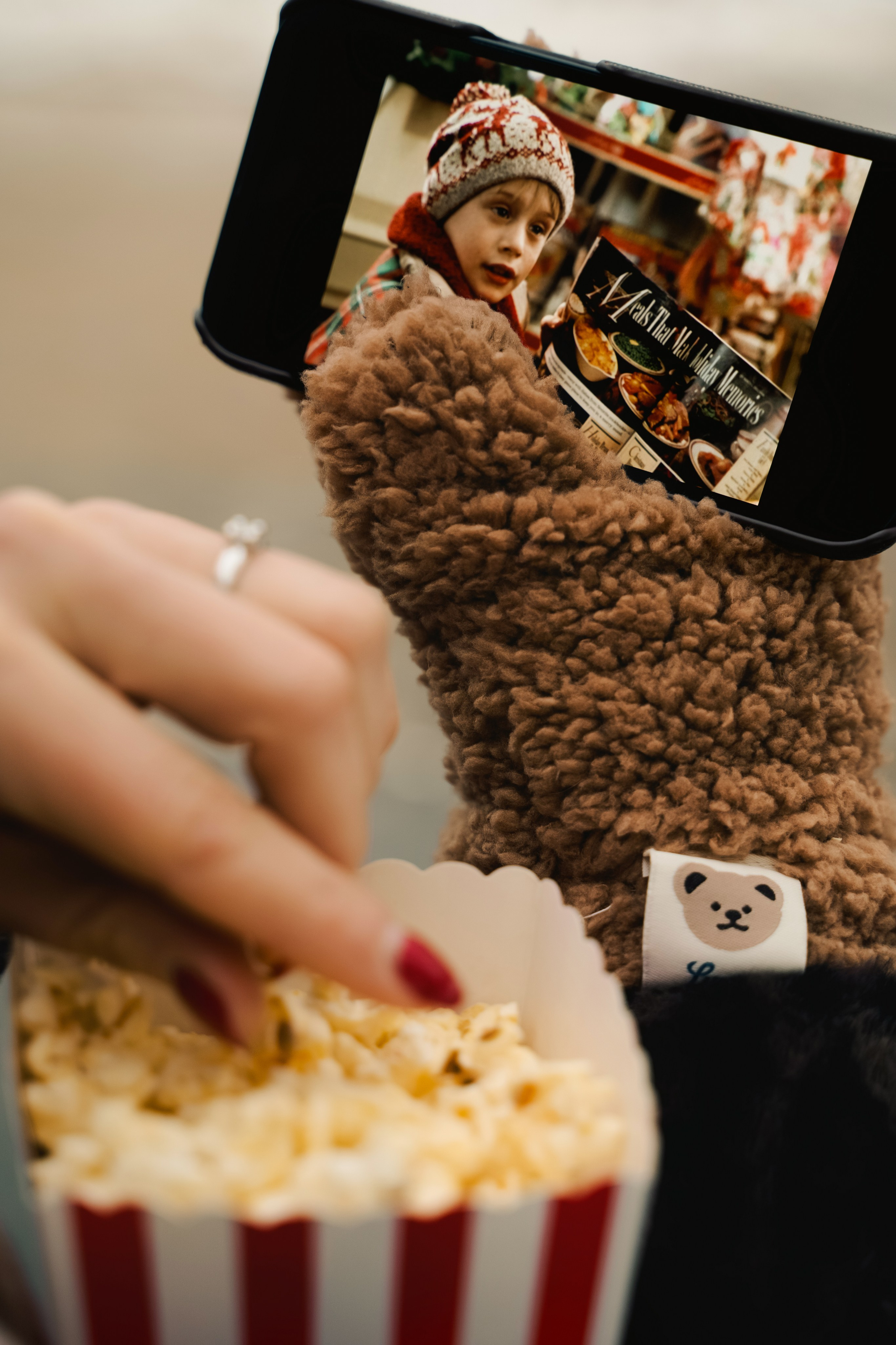 Кристина «Один дома 2». Контент фотограф в Москве Кулич Настя