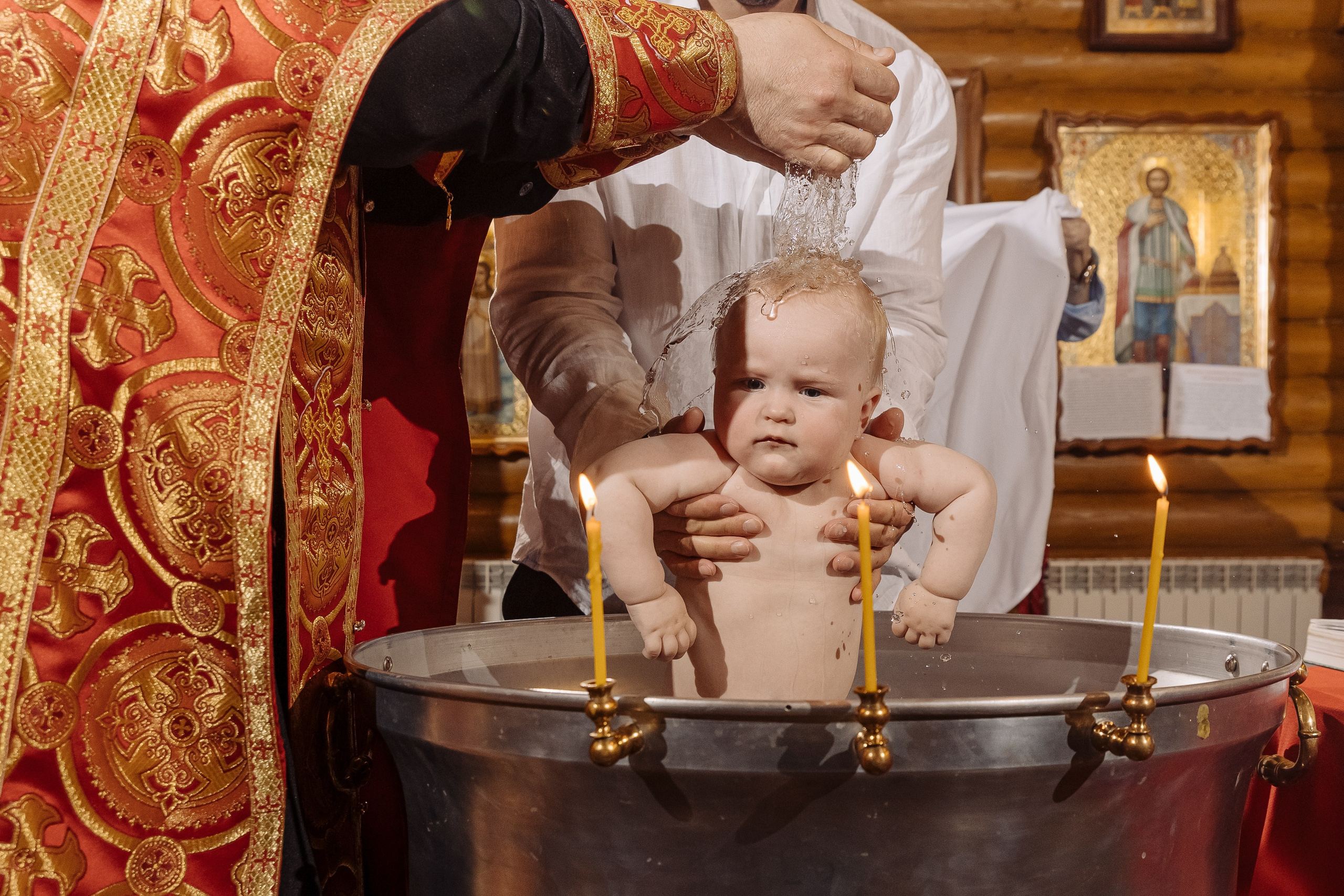 Церковь иконы Божией Матери. Семейный фотограф на крещение и венчание