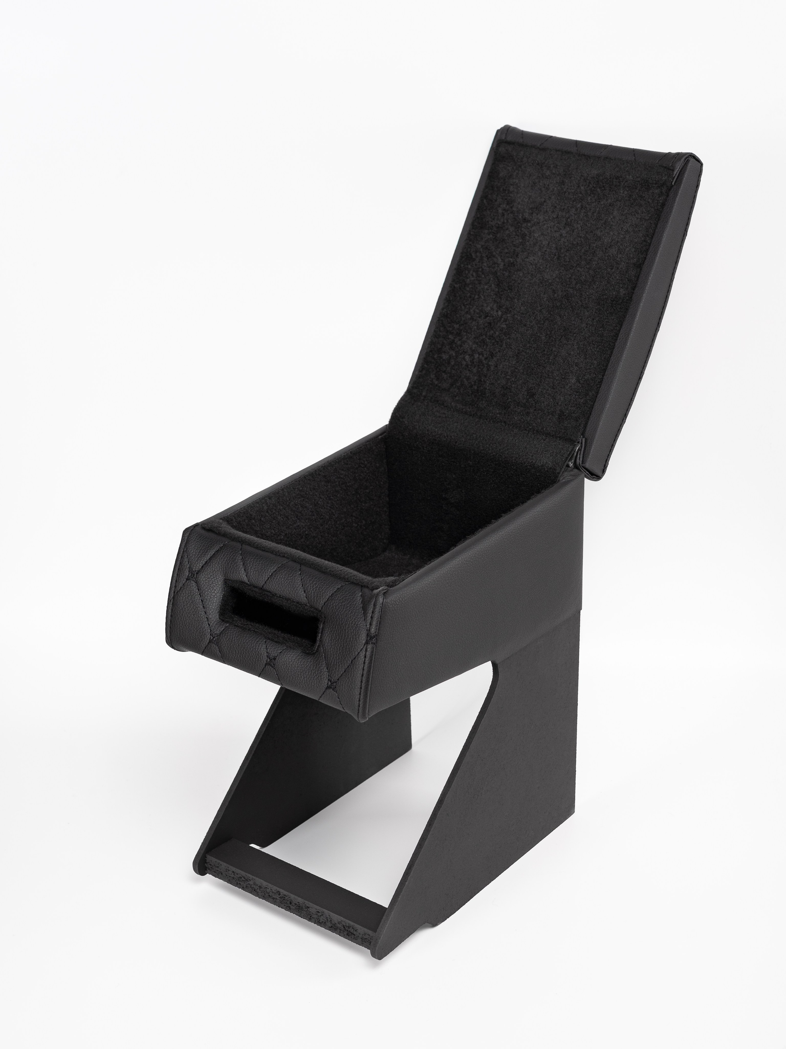 Автоподлокотники предметка стёганые серия 3. Предметный фотограф, фото для маркетплейсов Пятигорск, КМВ