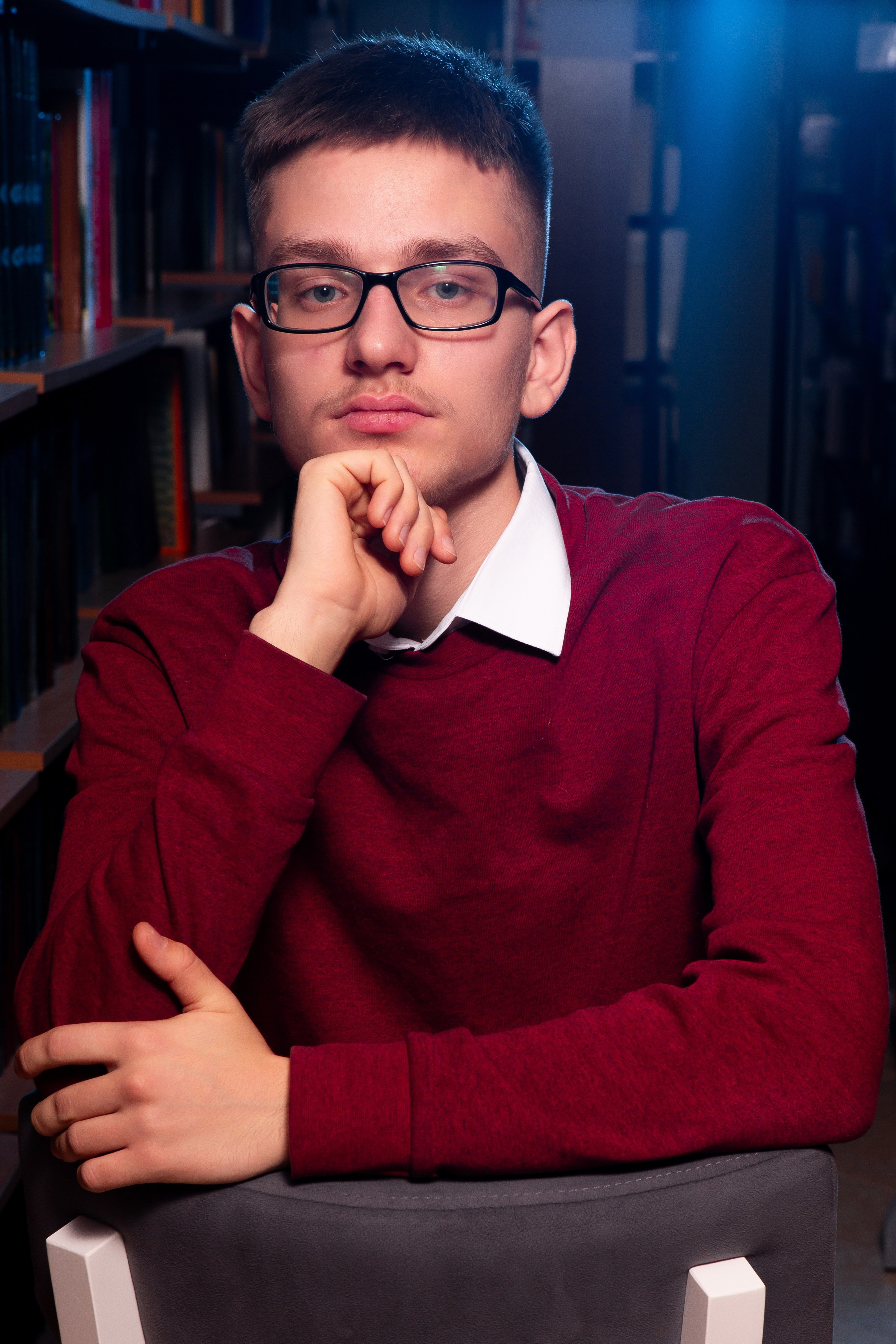 Съемка в библиотеке для 11 класса #1. Профессиональный фотограф в Мценске и Орловской области