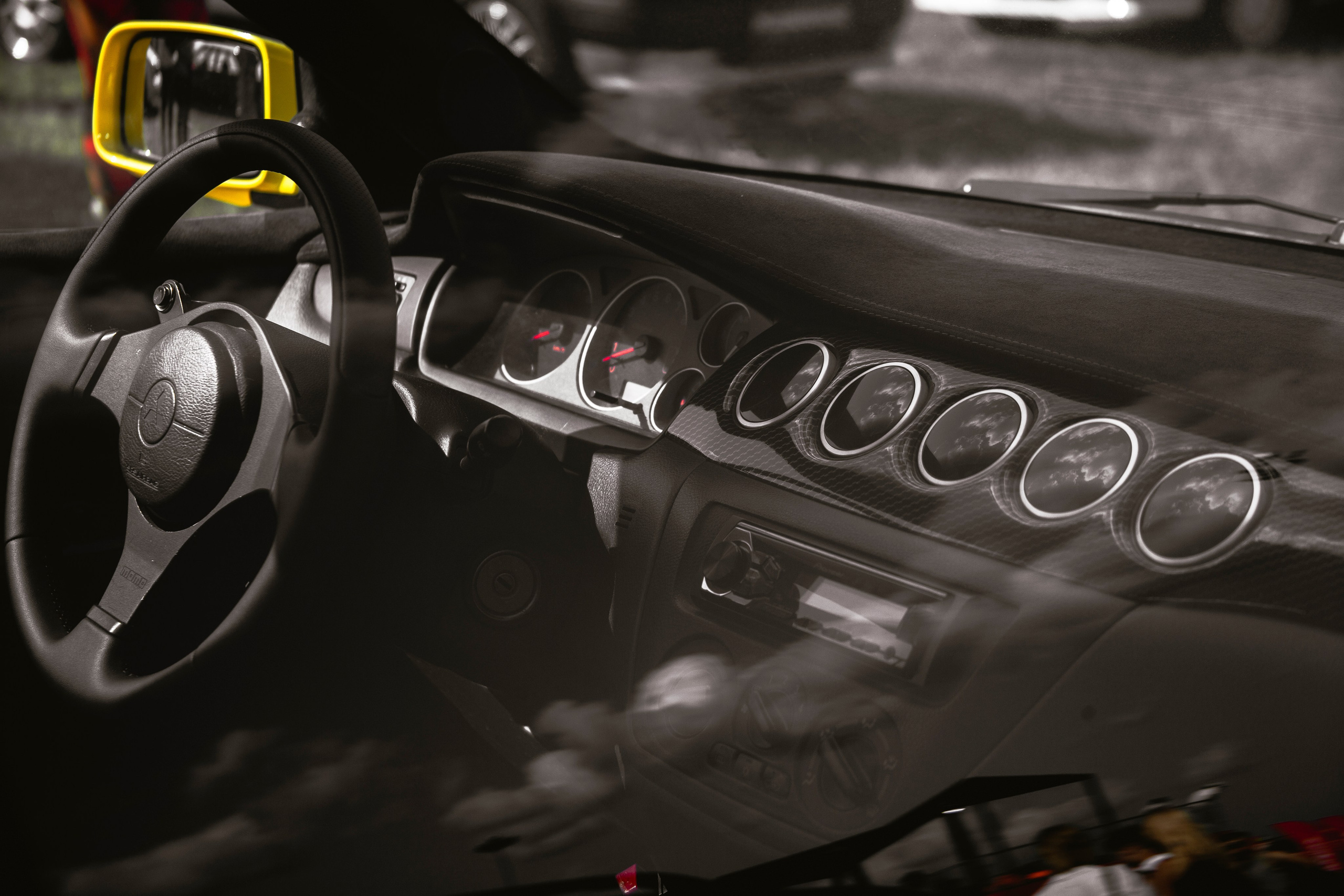 Авто. Фотограф Рома М