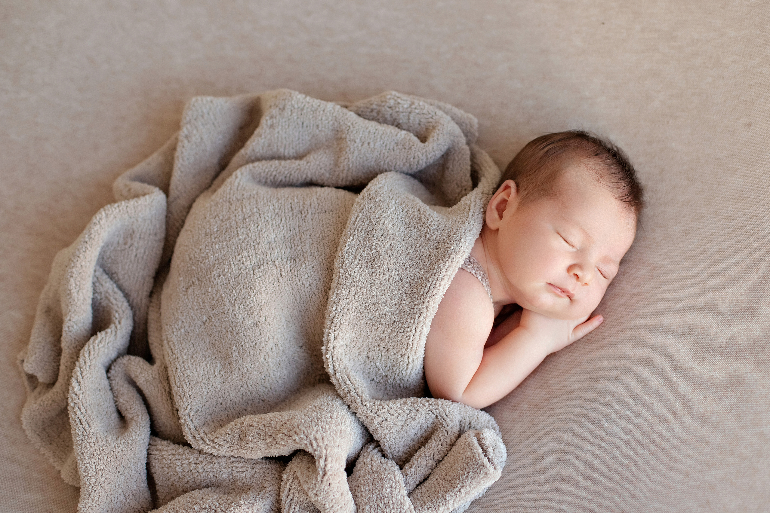 Newborn. Фотограф новорожденных в Екатеринбурге Татьяна Продан