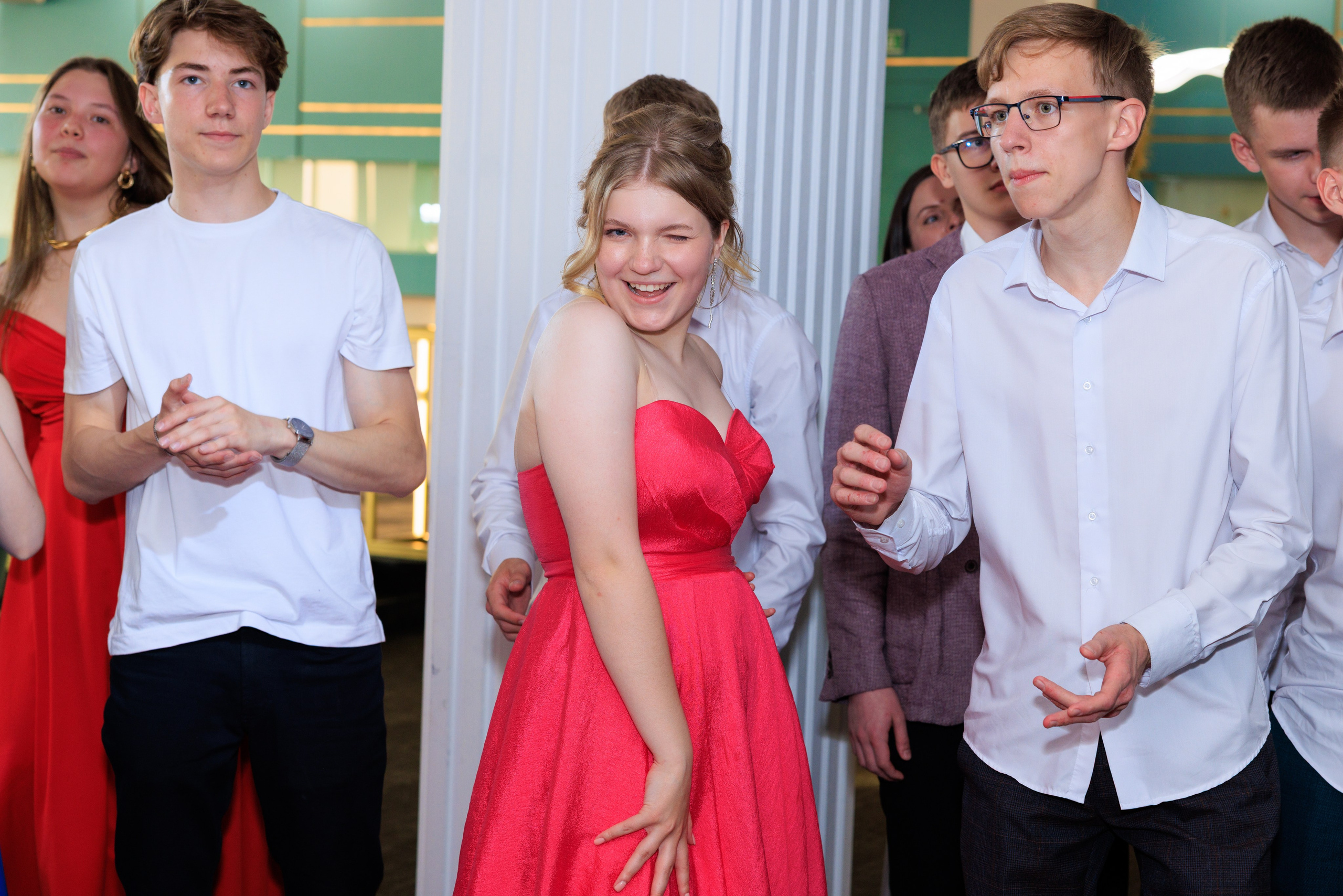 Выпускной лицея 244. Фотограф Александр Заломаев