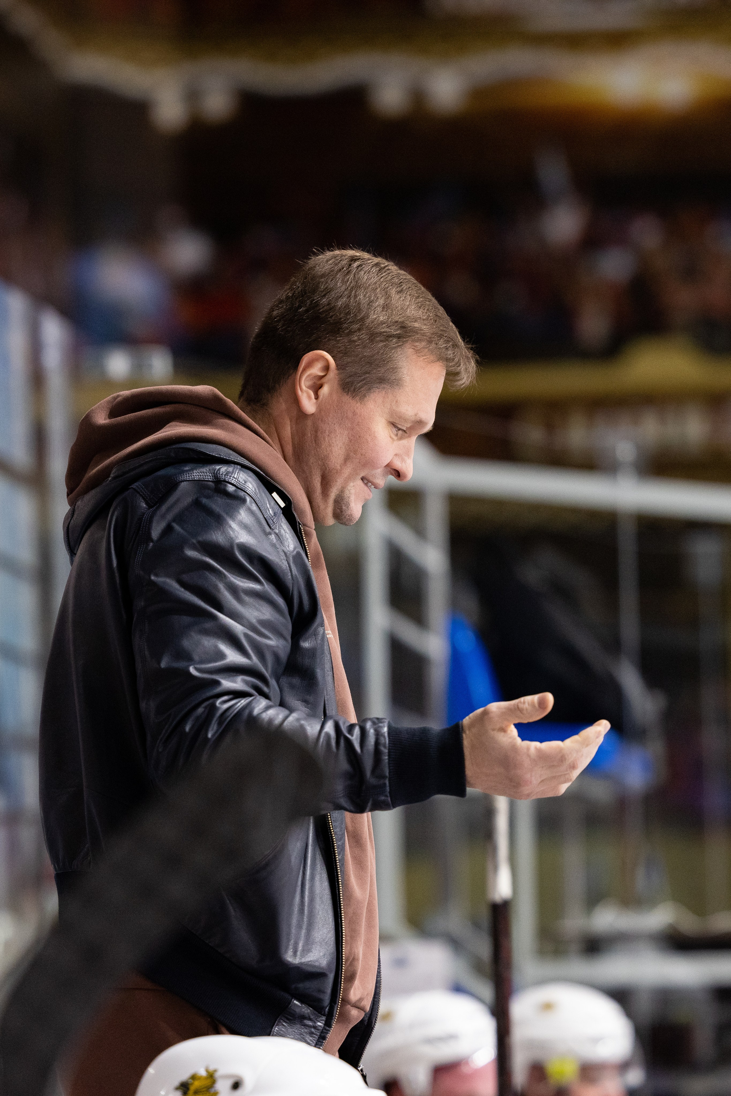 Бульдозер vs. LR-строй. Фотограф Александр Заломаев