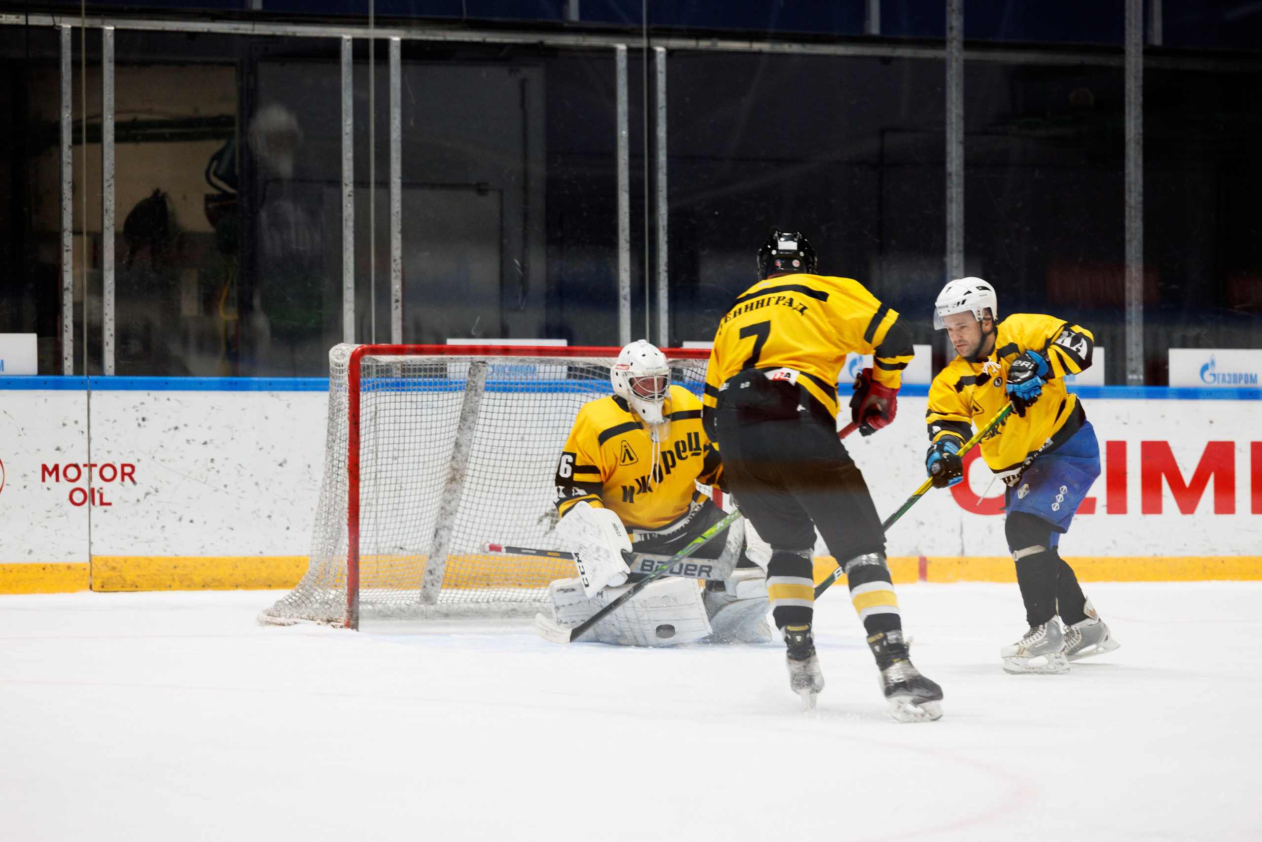 НХЛ (40+) Ижорец — Хорс 3-3. Фотограф Александр Заломаев