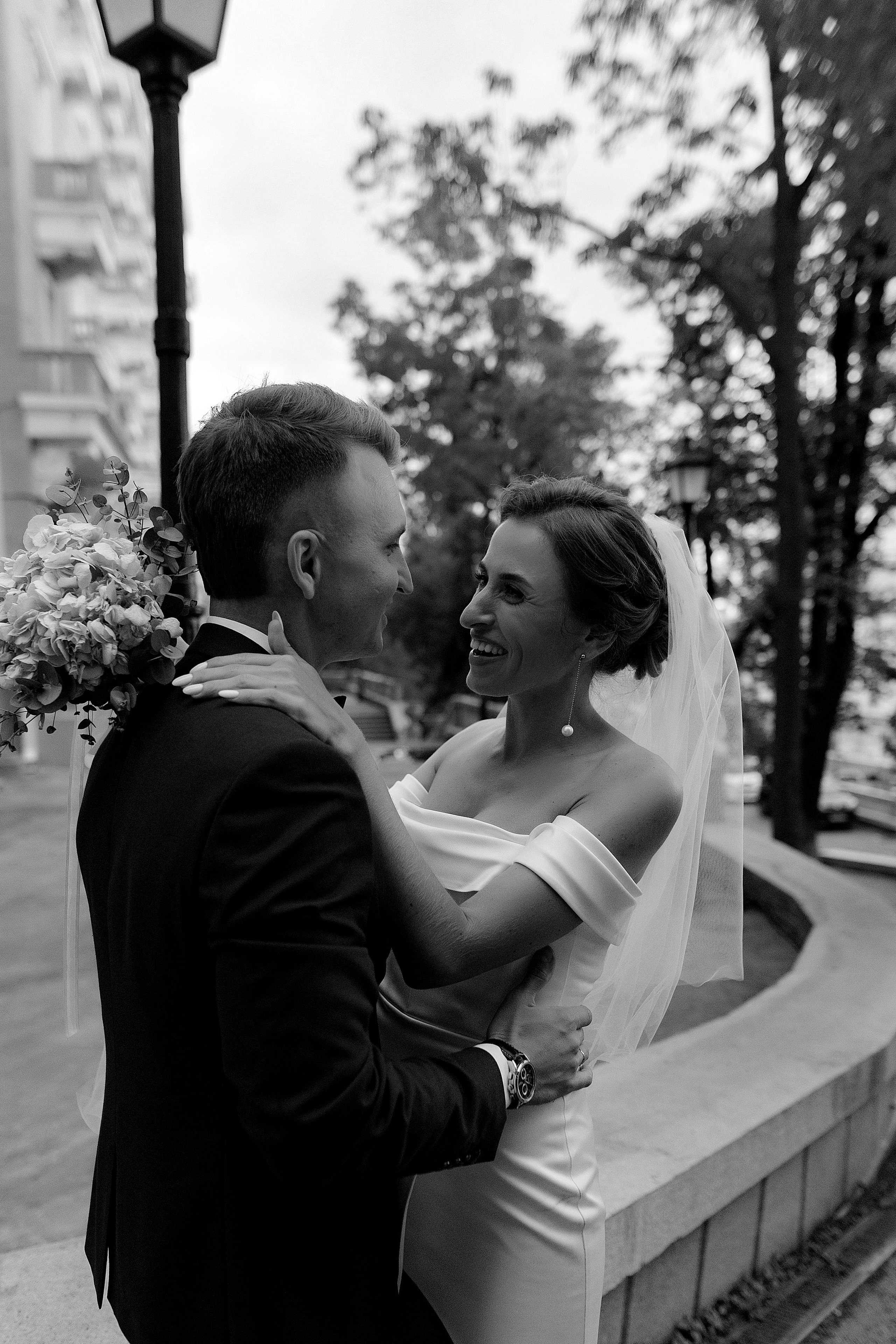 Свадебная прогулка в центре Владивостока в сентябре…. Семейный фотограф и фотограф беременности во Владивостоке