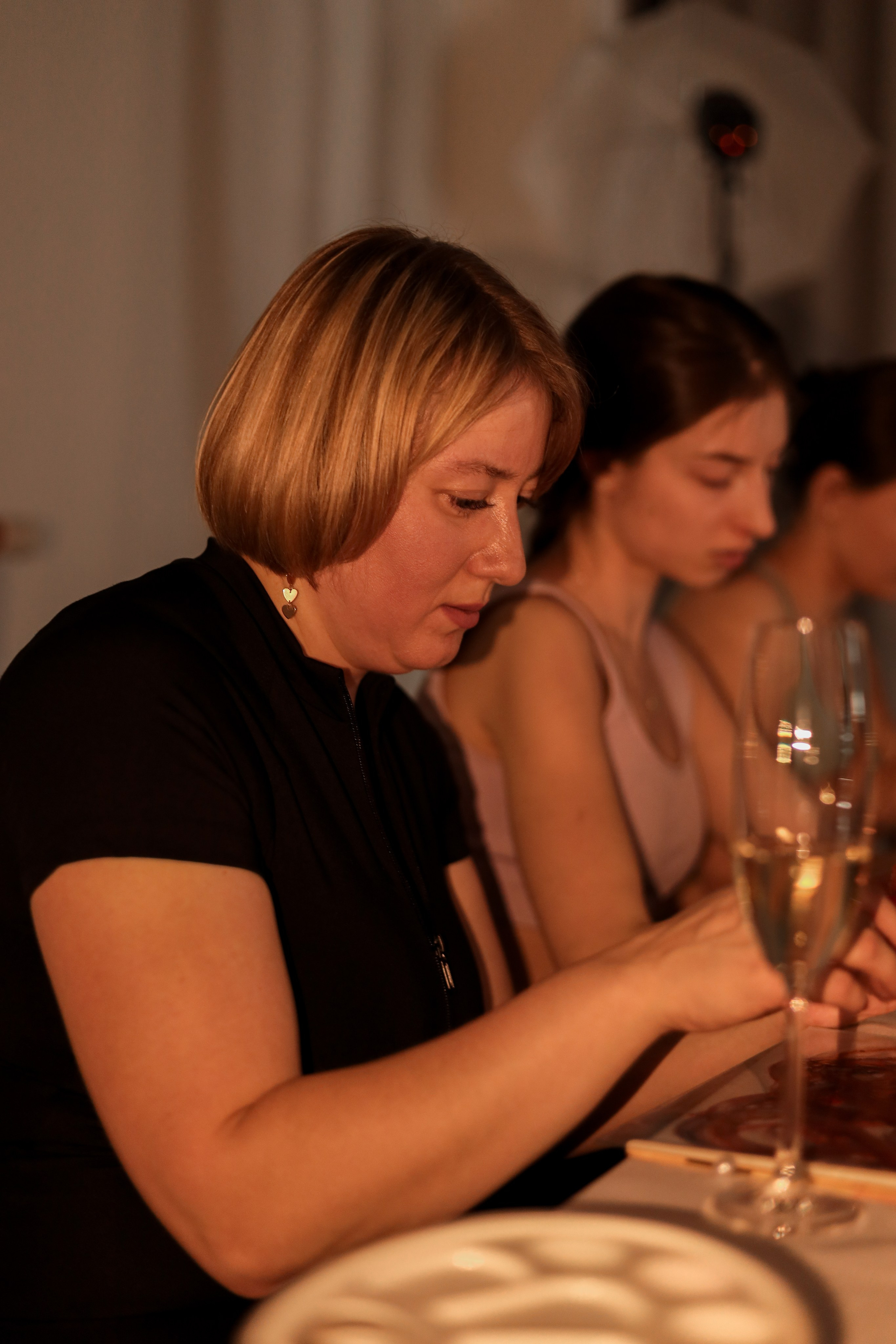 Арт-терапия + аэройога. Фотограф Надршина Лилия