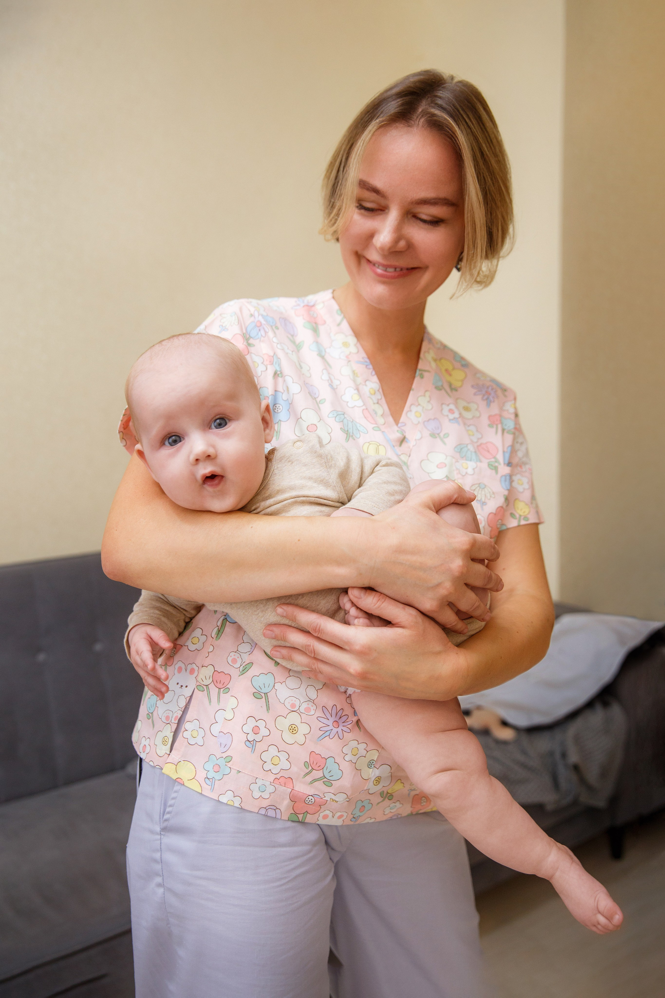 Контент фотосессия для инструктора-методиста по лечебной физкультуре, массажиста, специалиста в области гр. Женский и контент фотограф Люба Пунанцева. Северодвинск. Архангельск