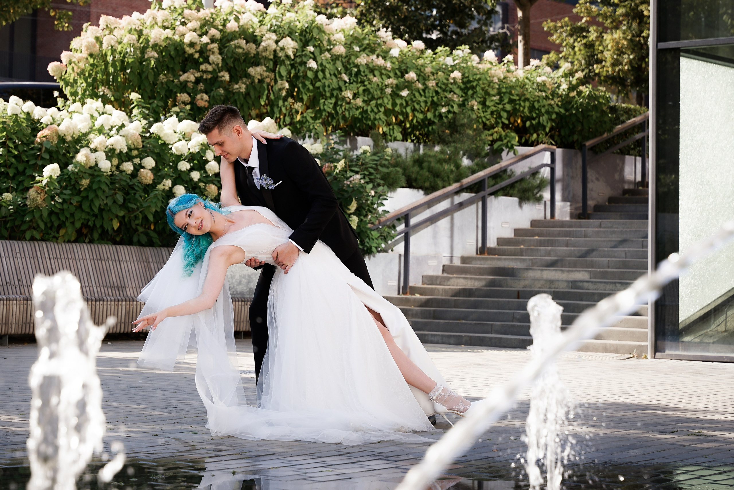 Свадебная прогулка в парке Екатеринбурга