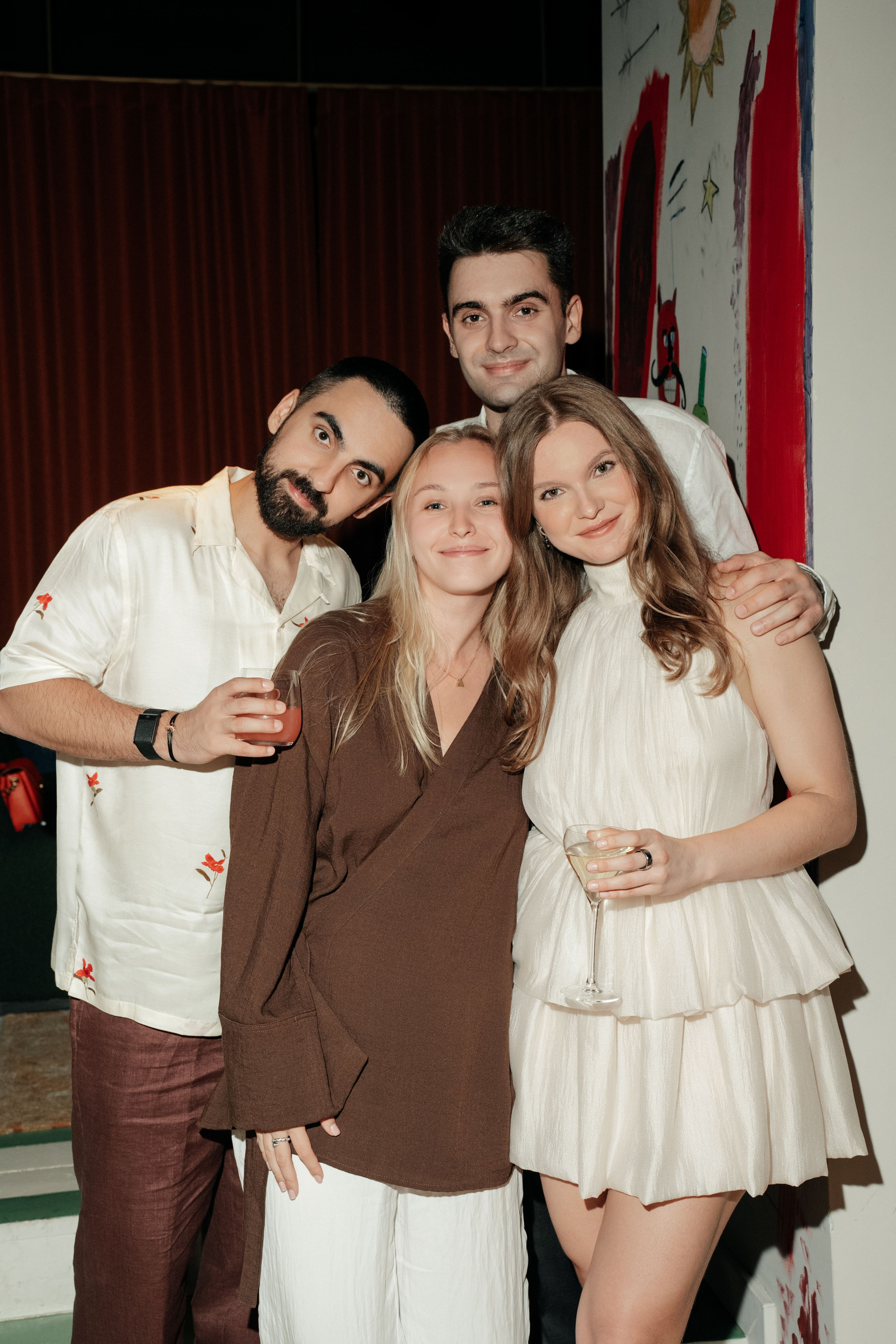 Свадебный ужин в кругу друзей/ ресторан Мина. Свадебный фотограф Москва Александра Аверкова