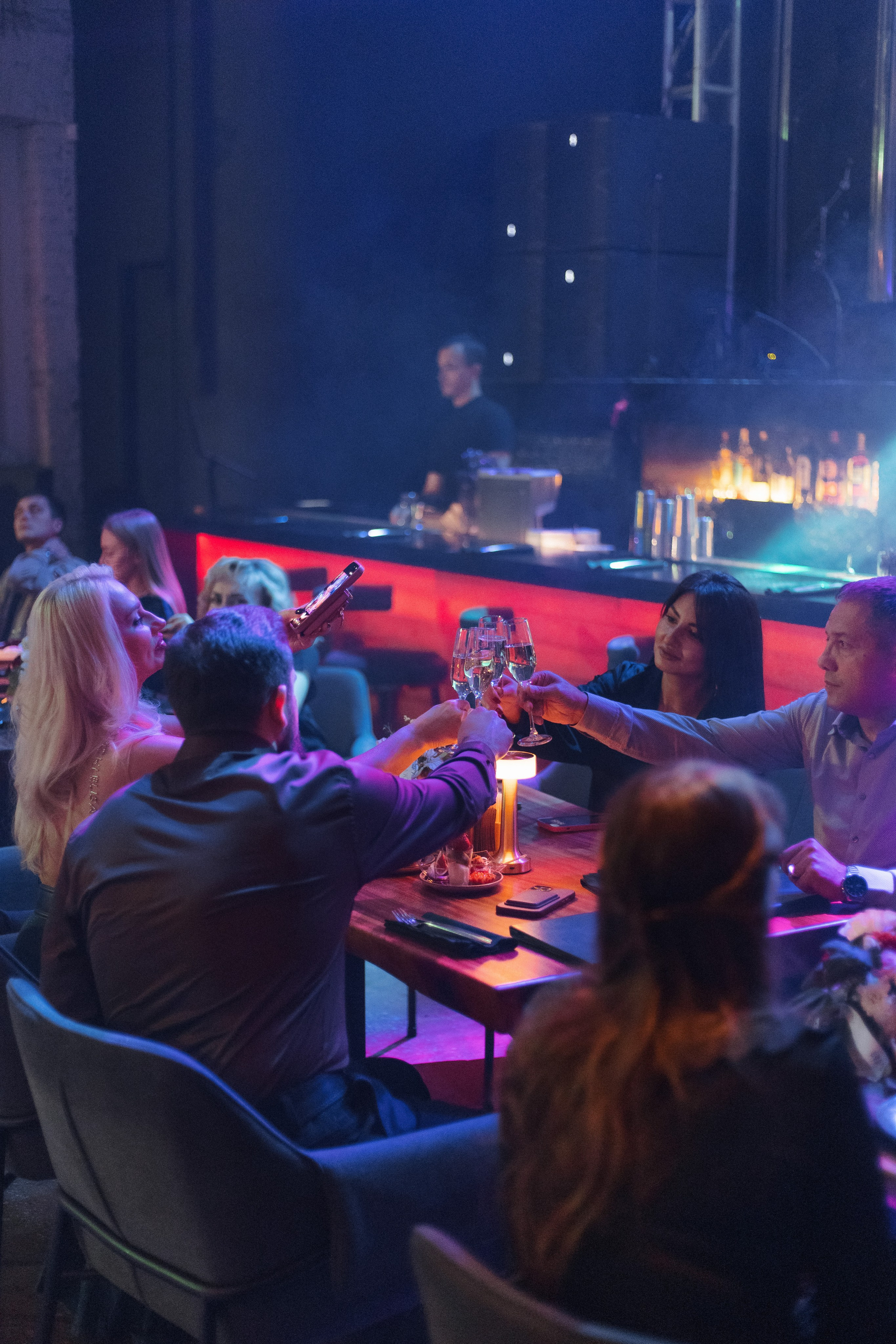 Ресторану ЭХО 10 ЛЕТ. СВОИ. ФОТООТЧЕТЫ-СОБЫТИЯ-МЕСТА