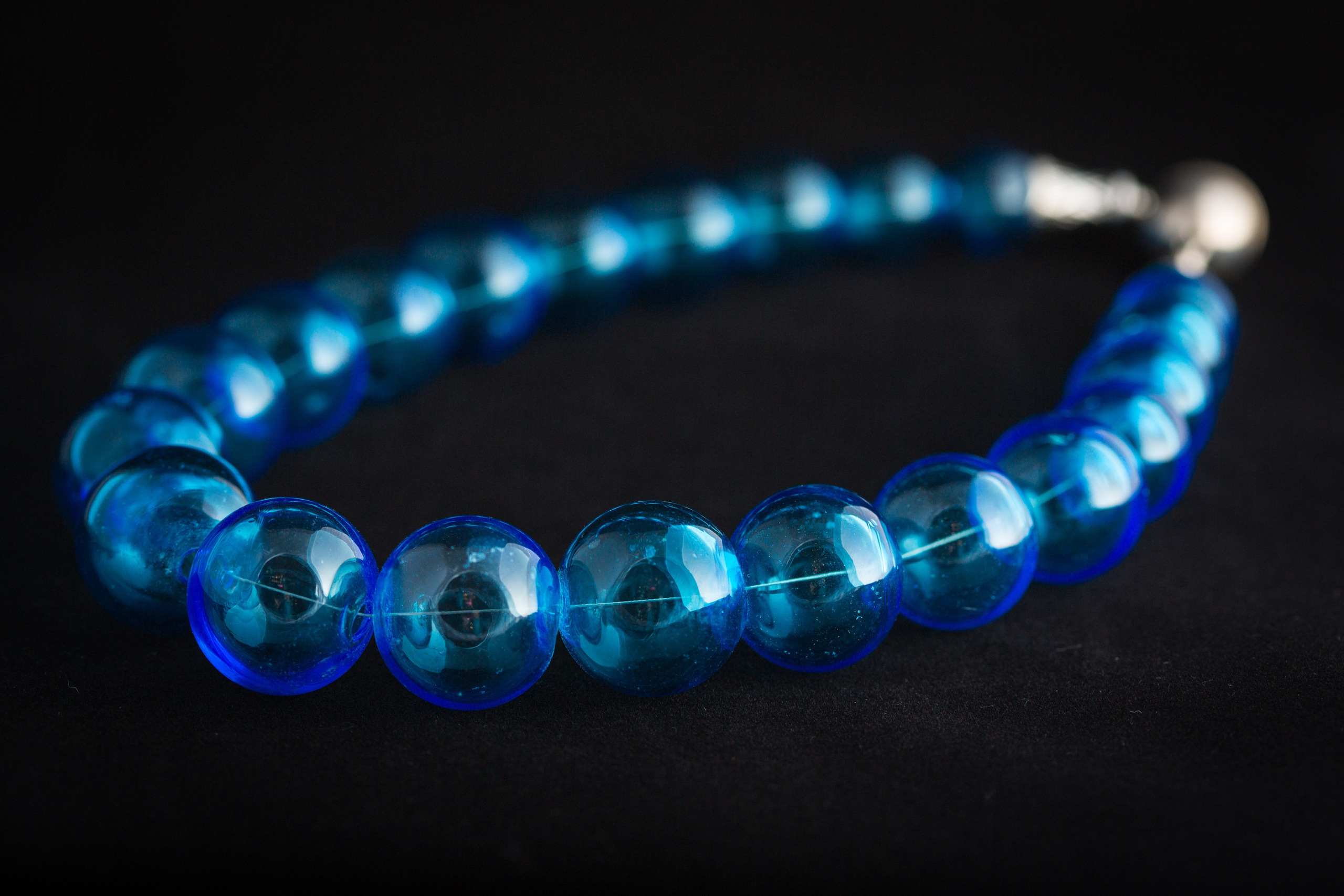 Авторские украшения из стекла. Фотограф и режиссер Московко Екатерина