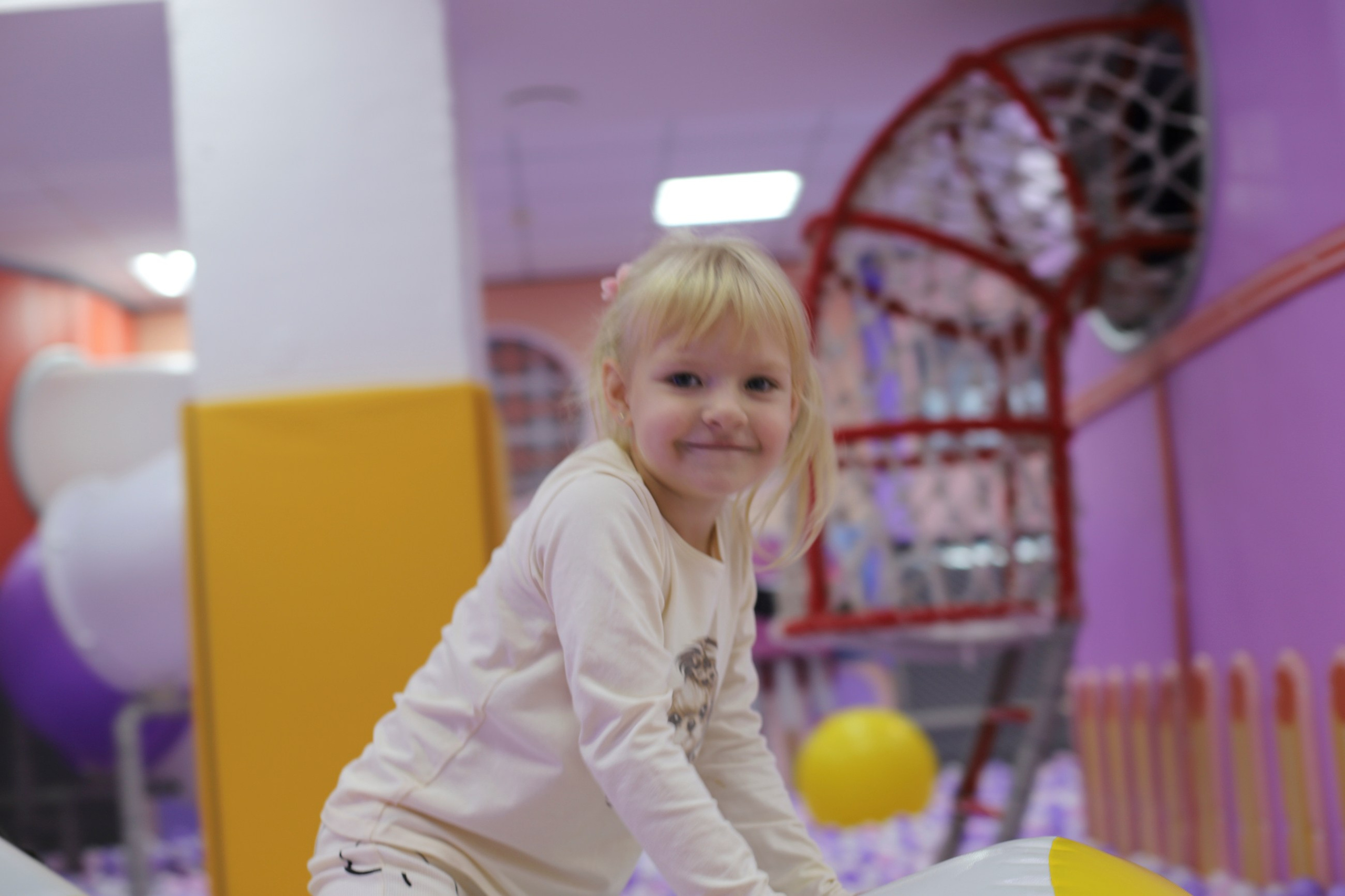 В детском центре. Фотограф в Самаре, Отрадном и Кинель-Черкассах Валентина Шевцова