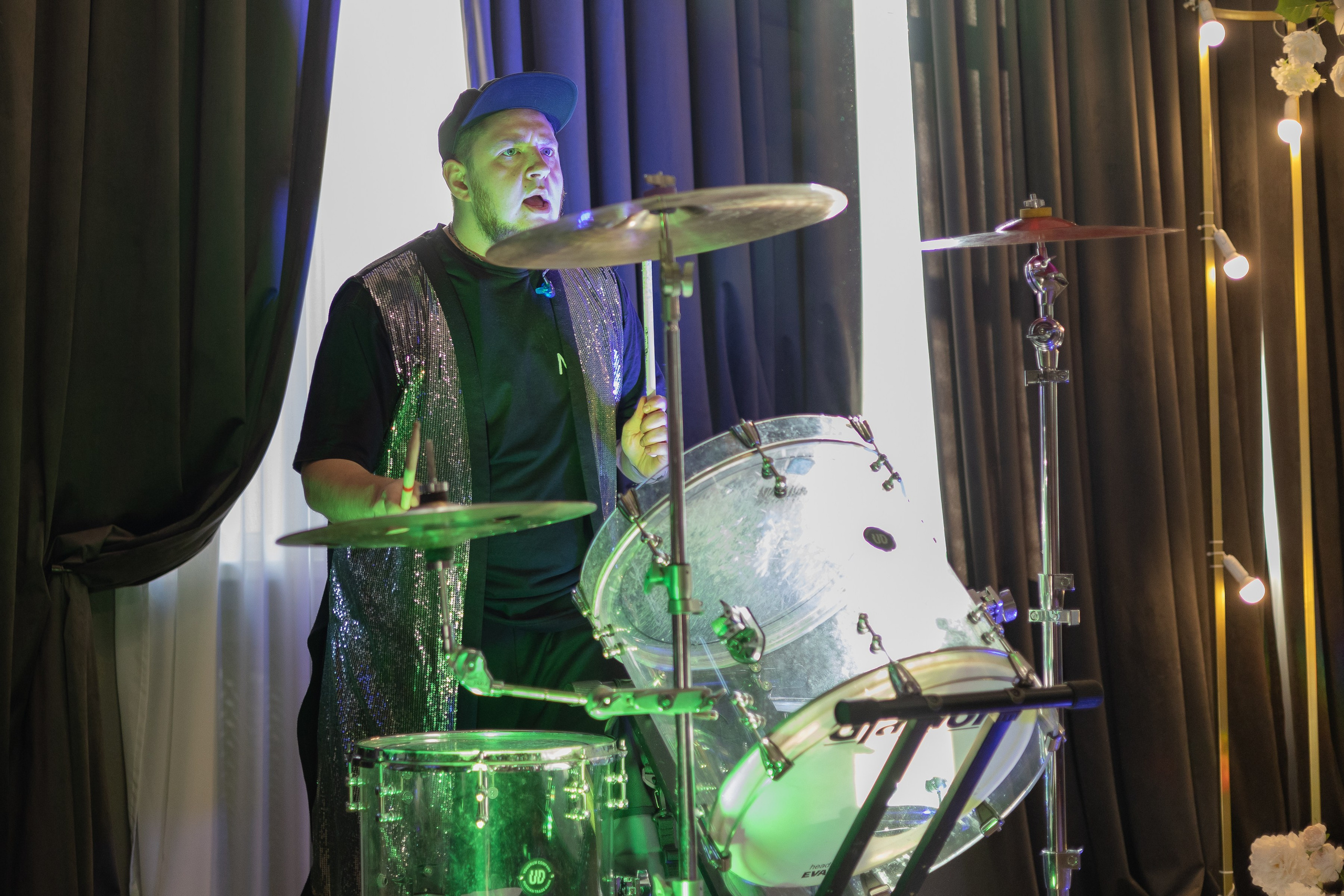 Свадебное чаепитие для молодоженов