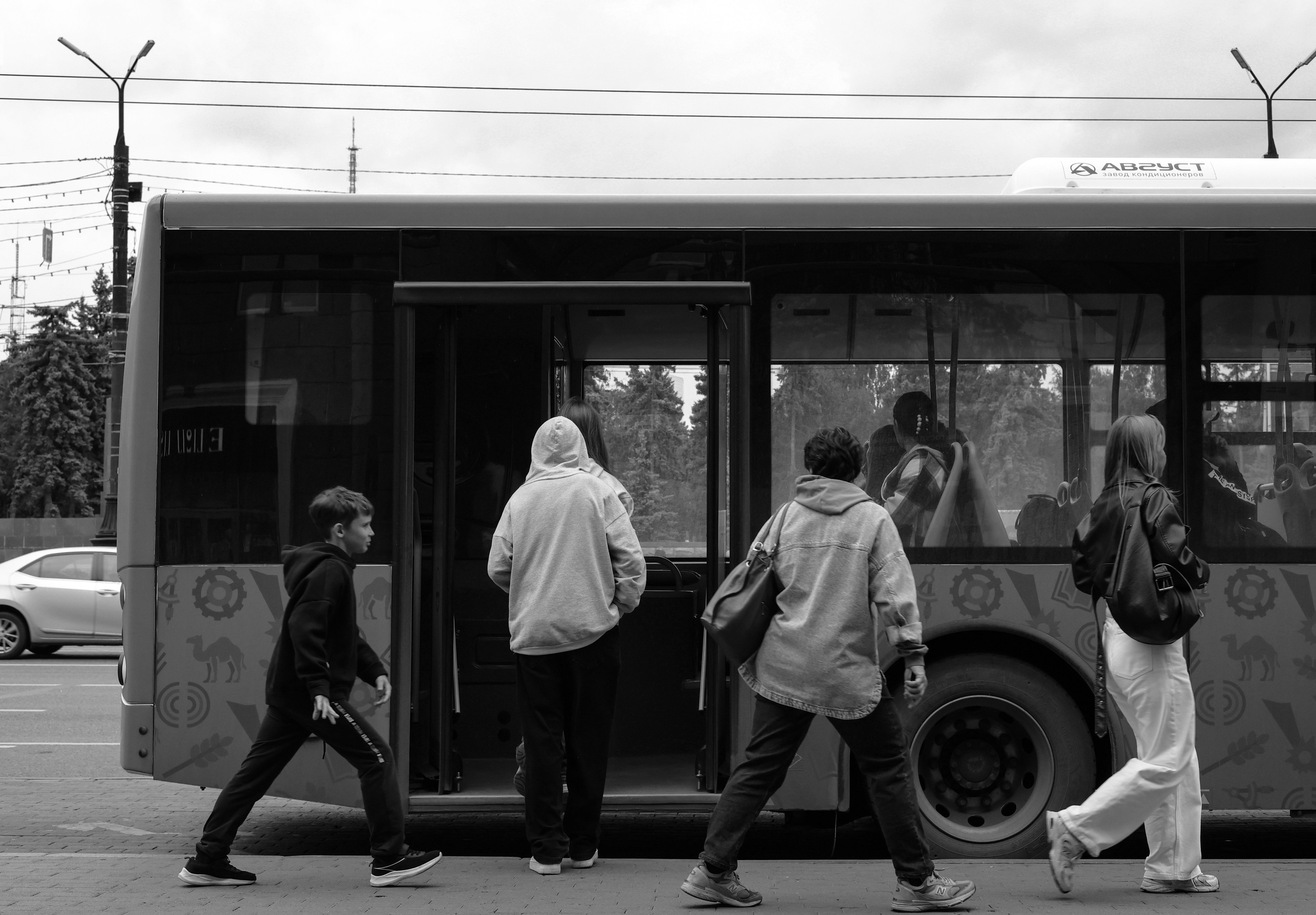 From a Stranger to Strangers. José Carlos Palacios — Fotografía