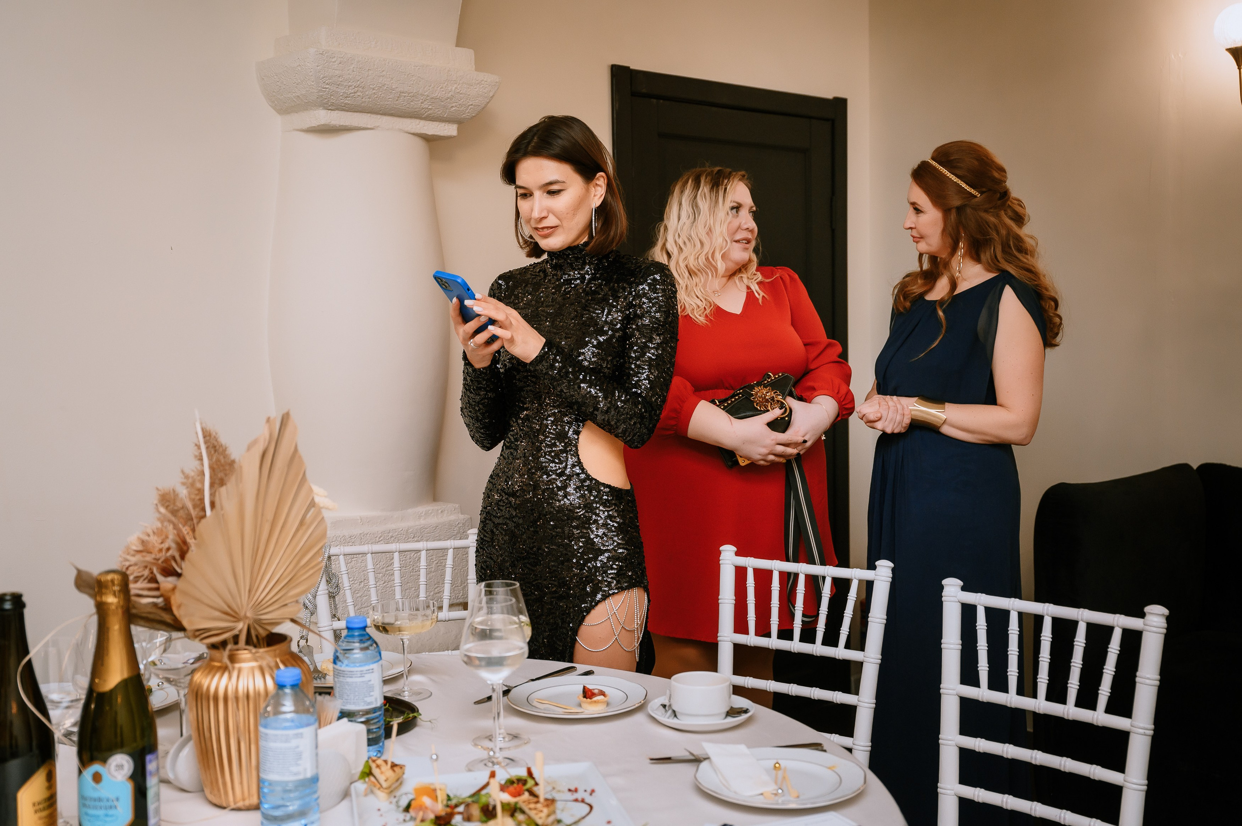 Поэтический вечер Ольги Любимовой. Свадебный и просто хороший фотограф в Челябинске