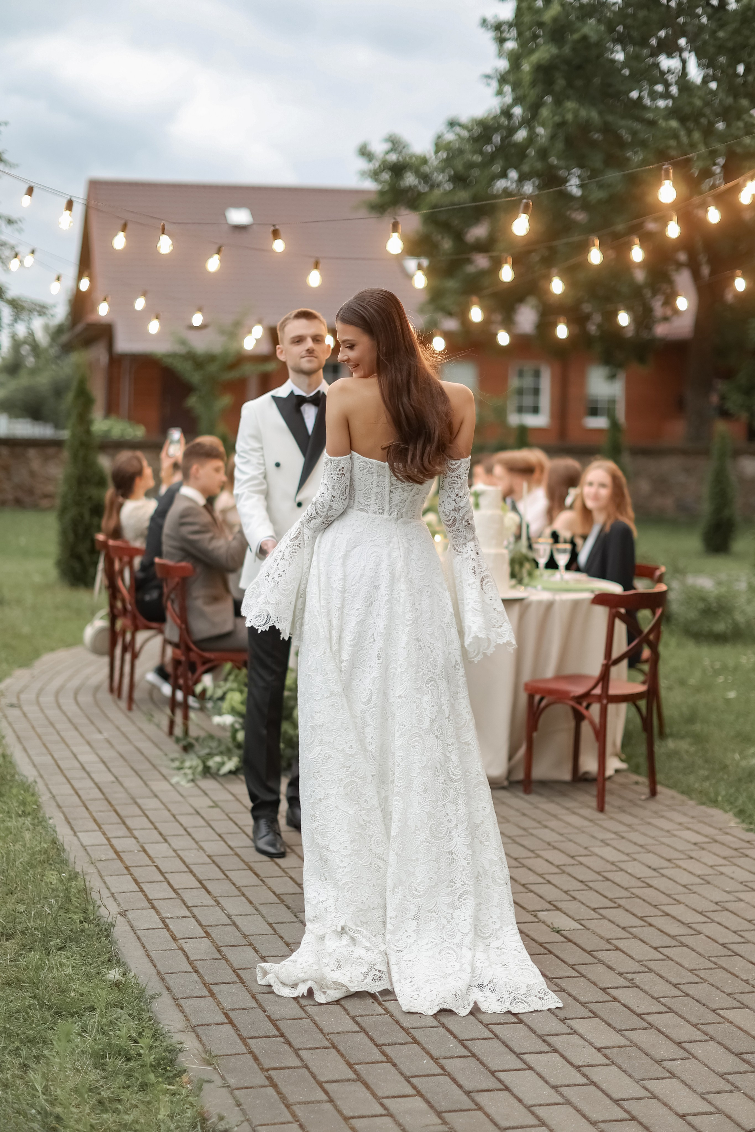 Кирилл и Виктория. Свадебные фотограф и видеограф в Минске Голдосовы Марина и Вадим