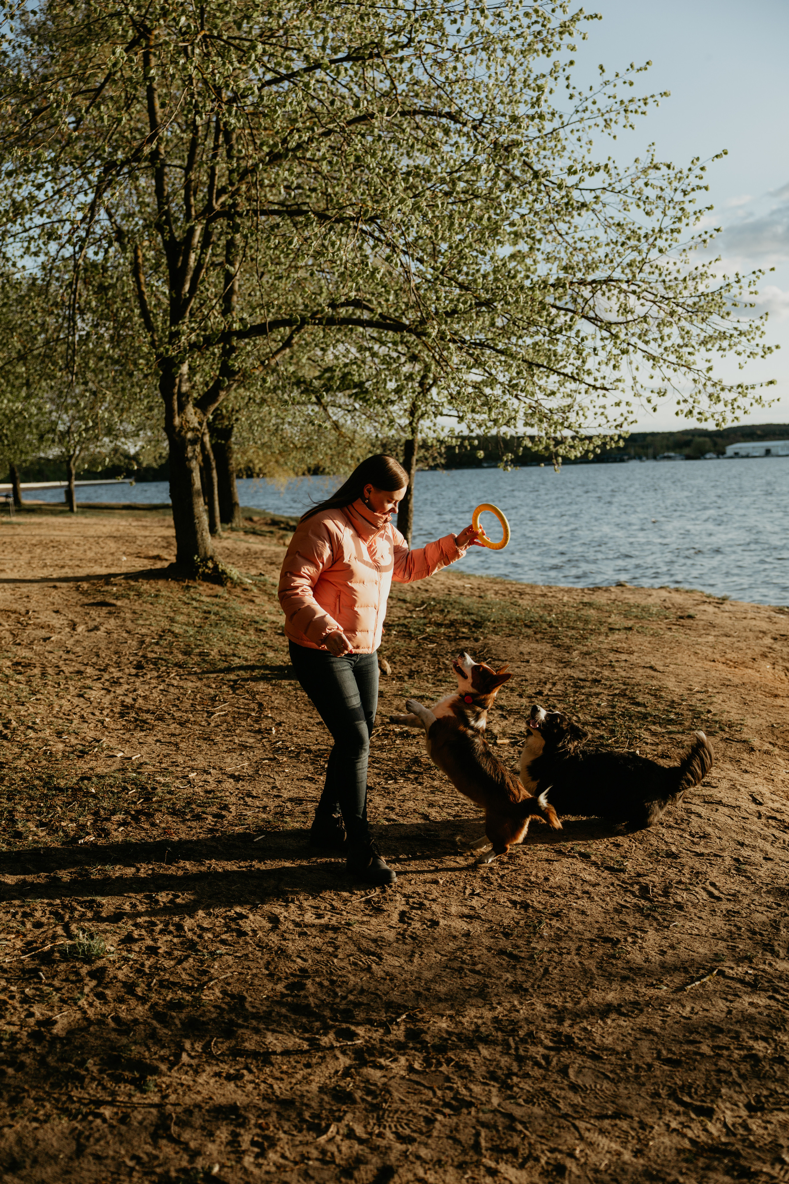 С Корги на Минском море. Свадебный и портретный фотограф Минск Евсович Инна