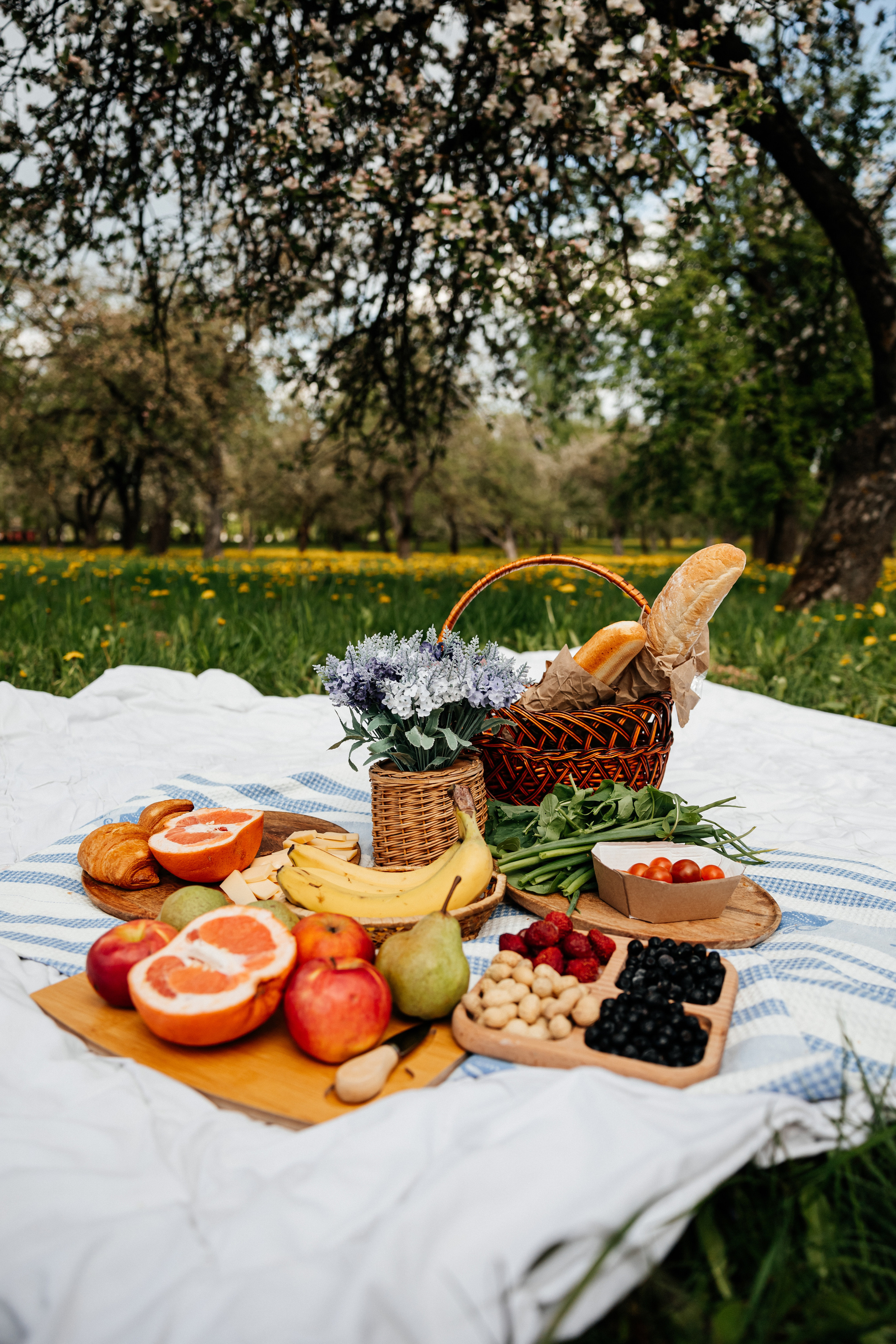На улице весной. Свадебный и портретный фотограф Минск Евсович Инна