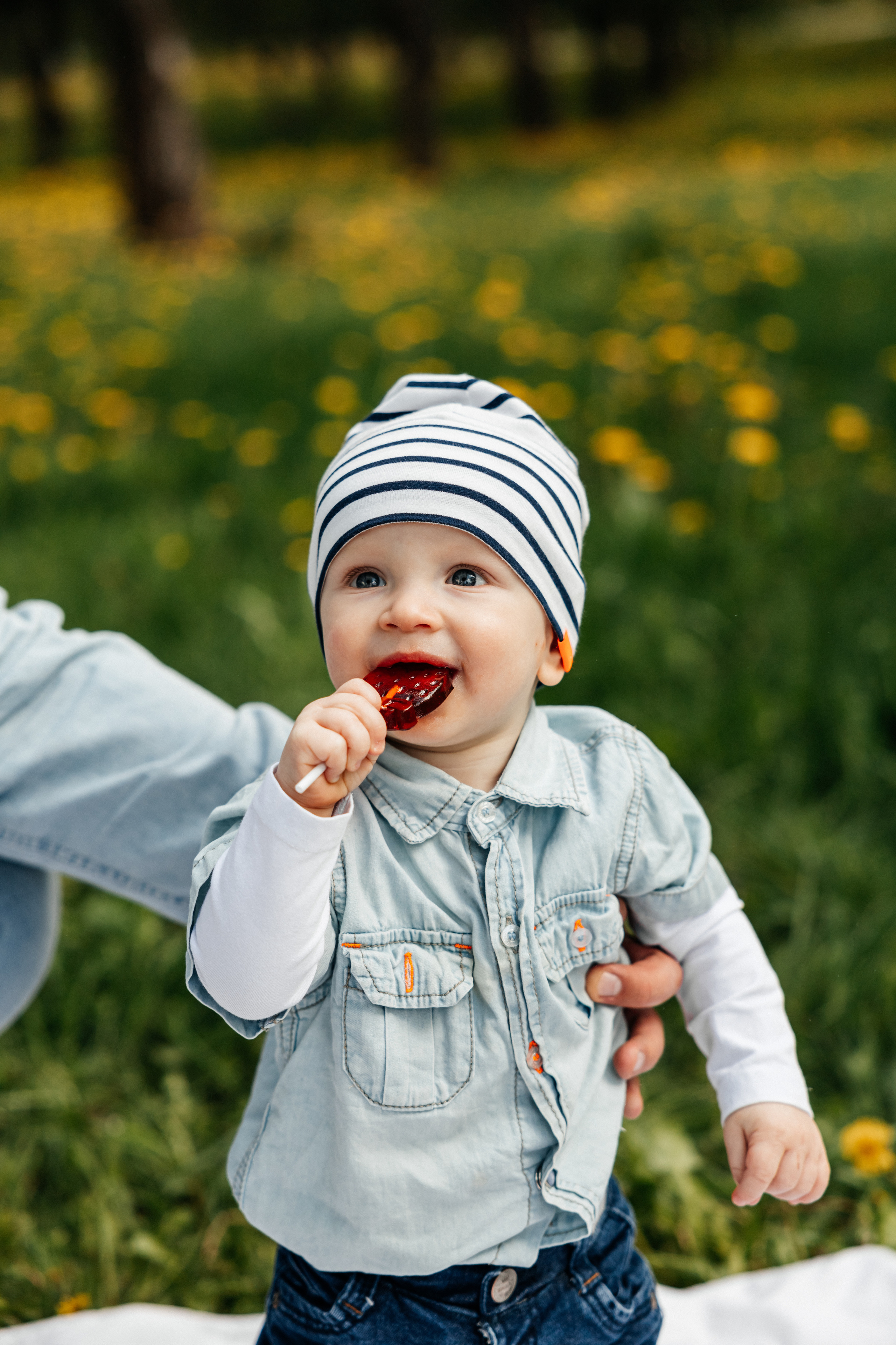 На улице весной. Свадебный и портретный фотограф Минск Евсович Инна