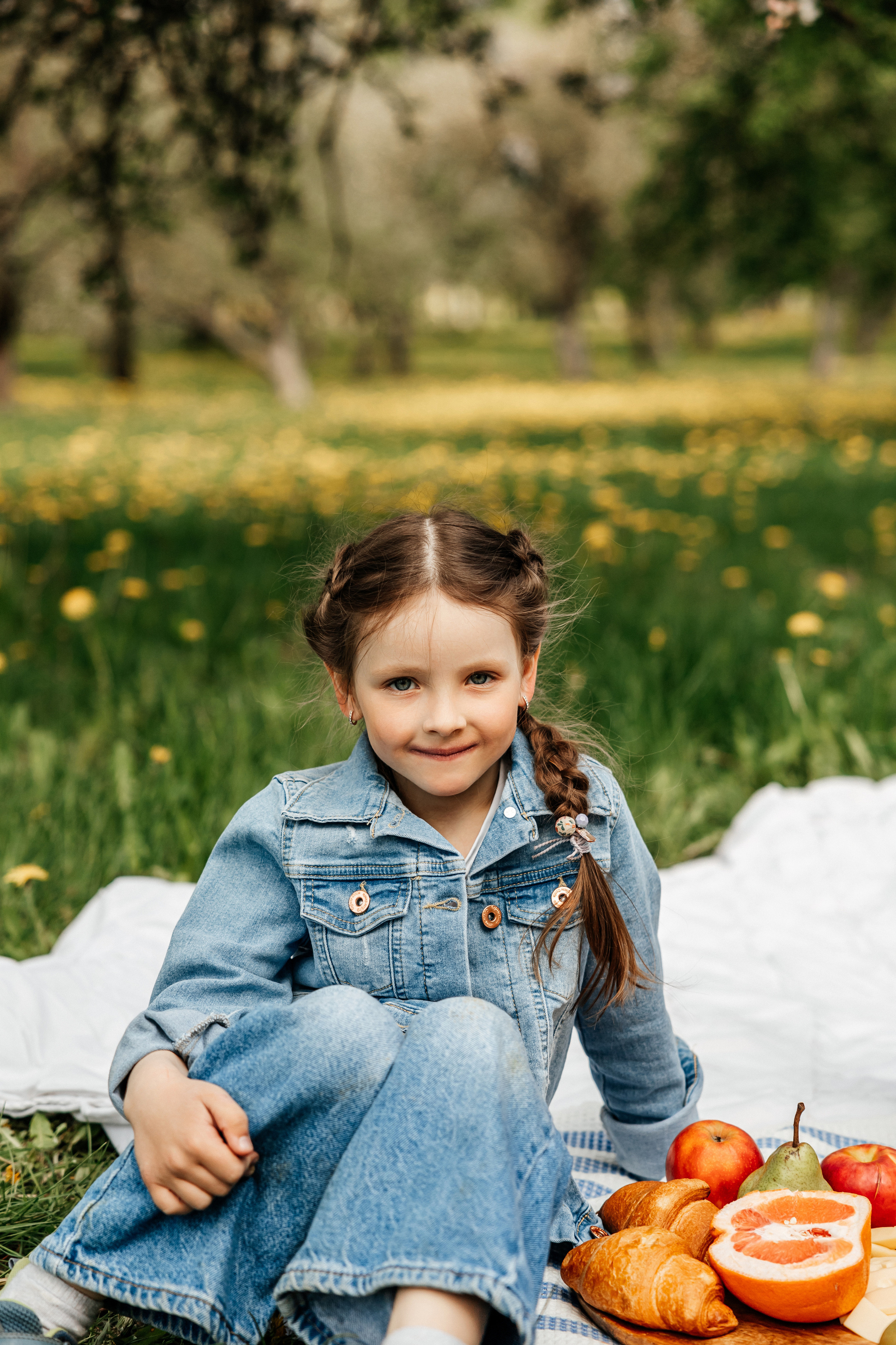 На улице весной. Свадебный и портретный фотограф Минск Евсович Инна