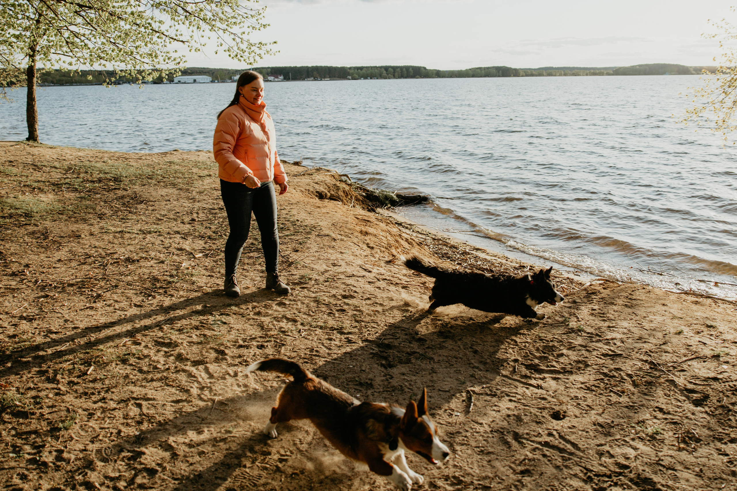 С Корги на Минском море. Свадебный и портретный фотограф Минск Евсович Инна