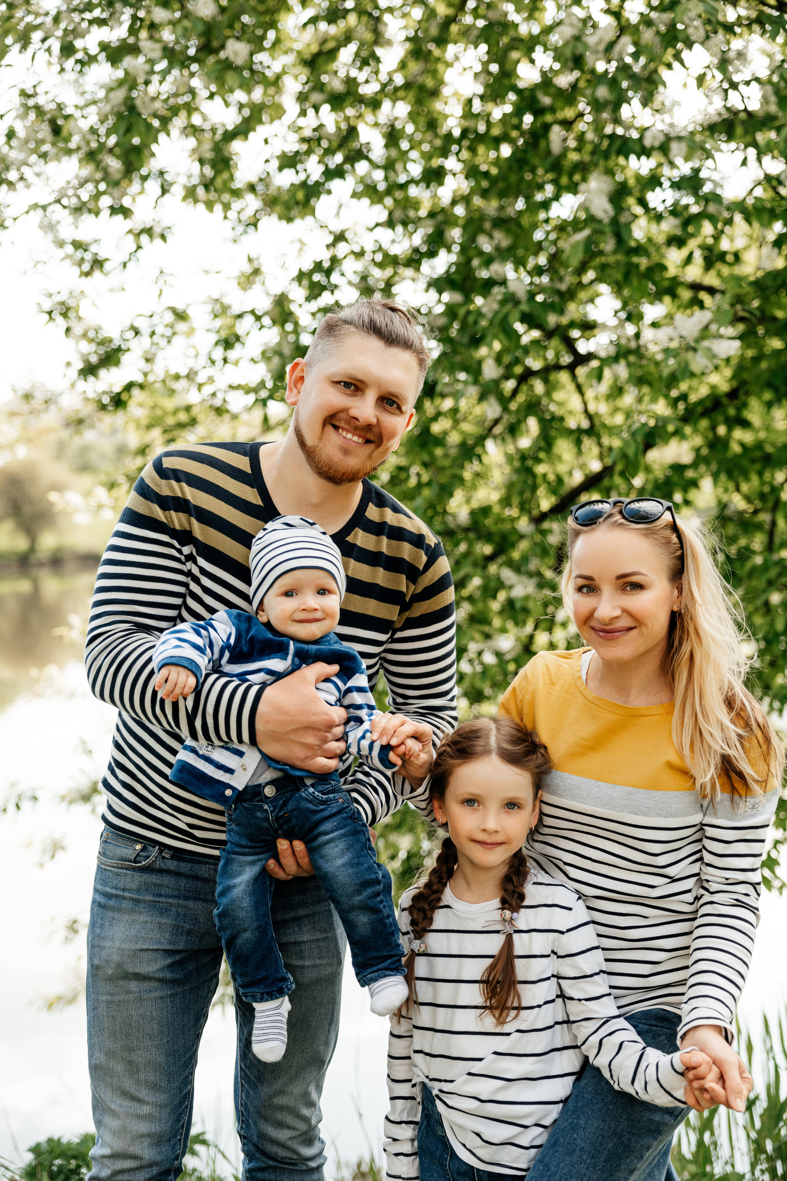 На улице весной. Свадебный и портретный фотограф Минск Евсович Инна