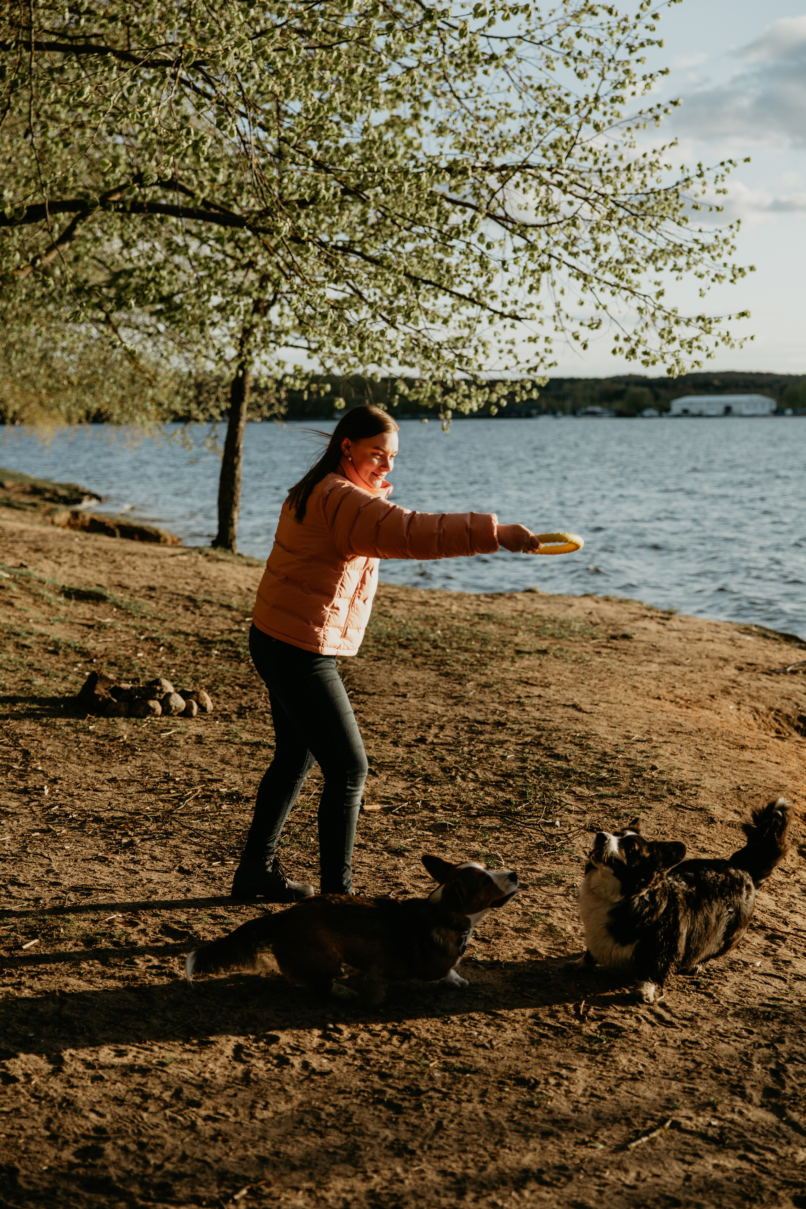 С Корги на Минском море. Свадебный и портретный фотограф Минск Евсович Инна