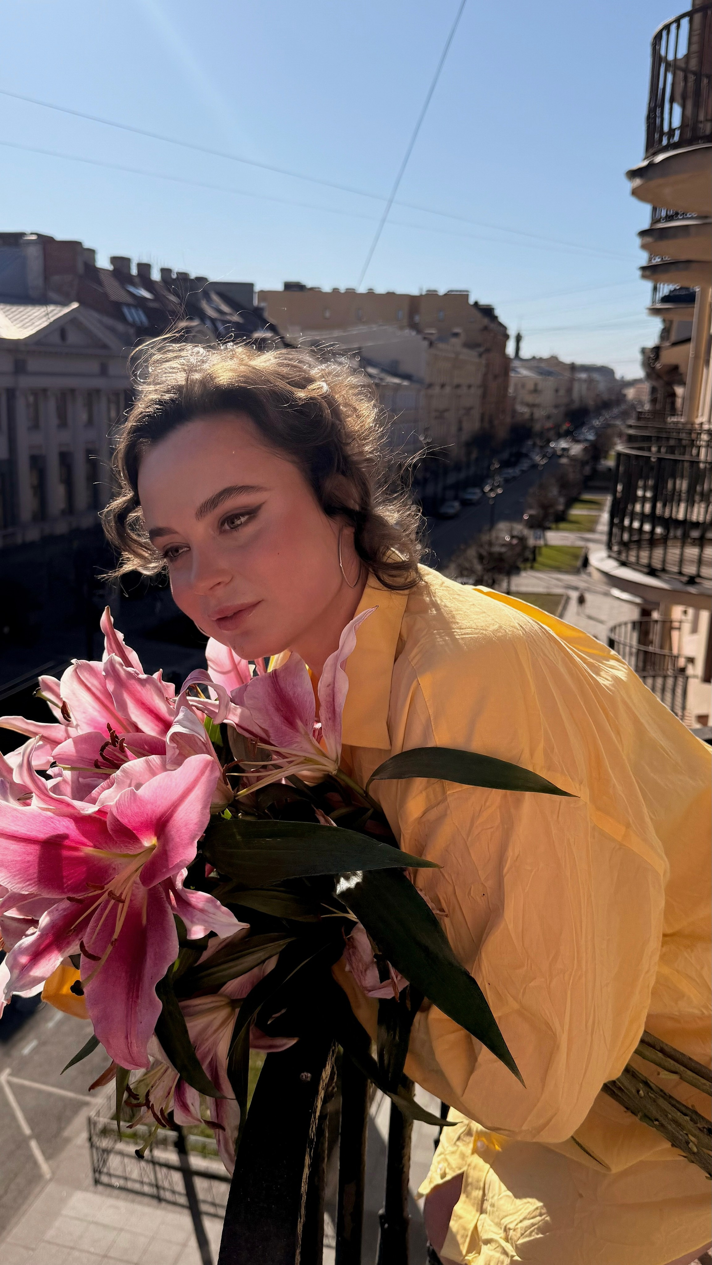 Оля и цветы. Фотограф Санкт-Петербург Лена Бирди