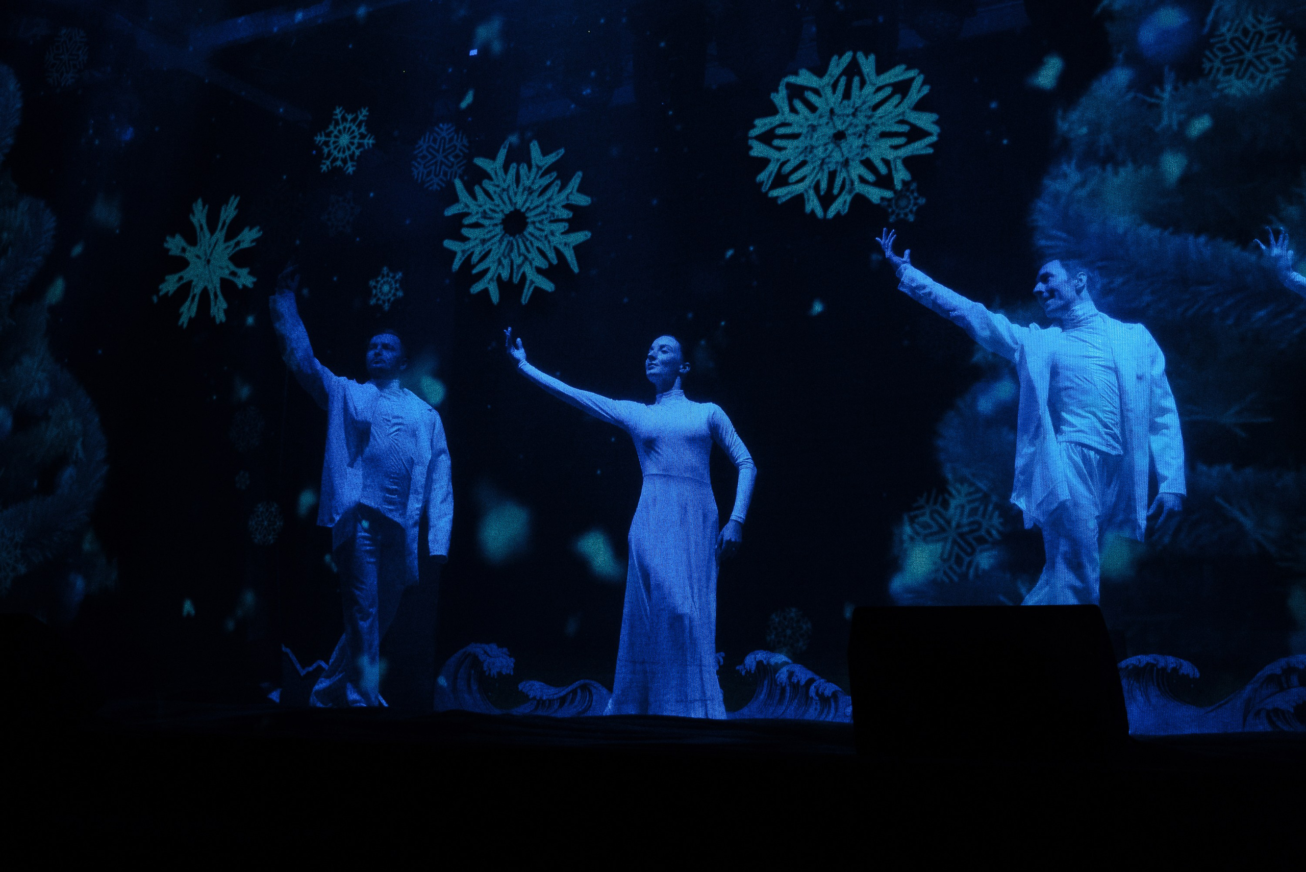 СПЕКТАКЛЬ «ВОЛШЕБНЫЕ ОЧКИ» ОПТИК-ЦЕНТР. Репортажный фотограф Зуев Роман г. Челябинск