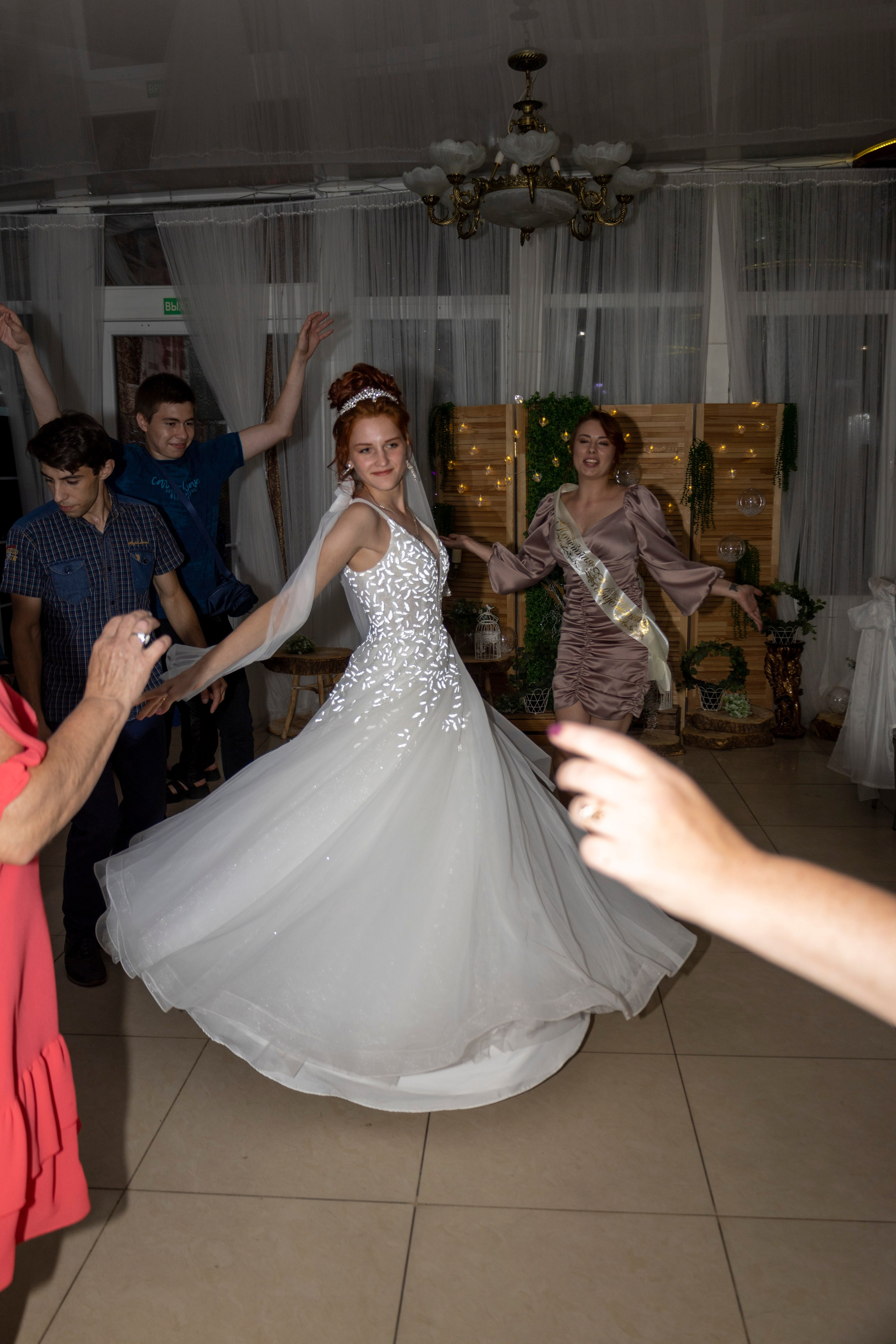 Андрей и Екатерина г. Шахты 2/09/2023. Свадебный фотограф ростовская область