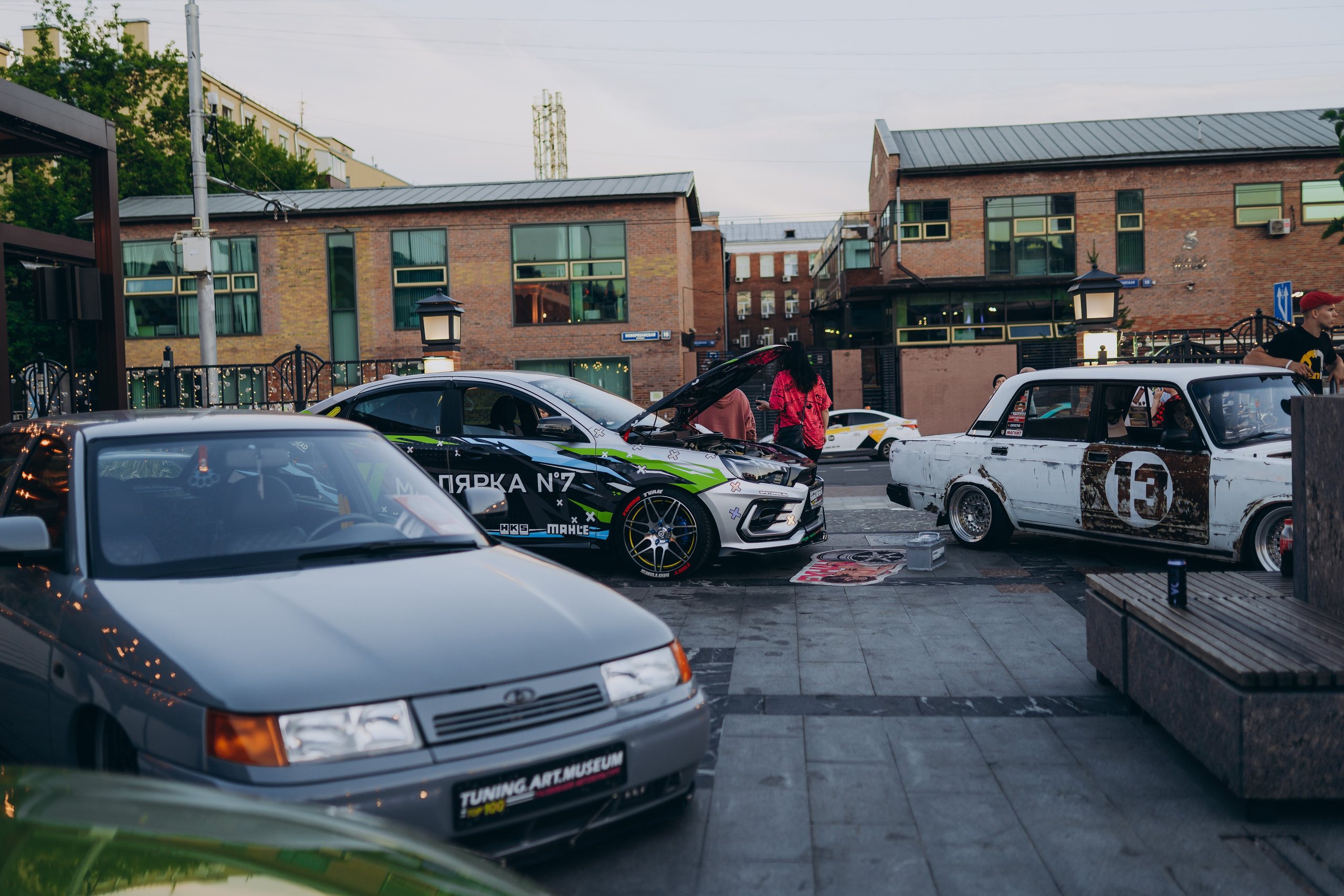 Авто выставка Депо. Фотограф Торопец Кристина Абрамова Kanwellia photography