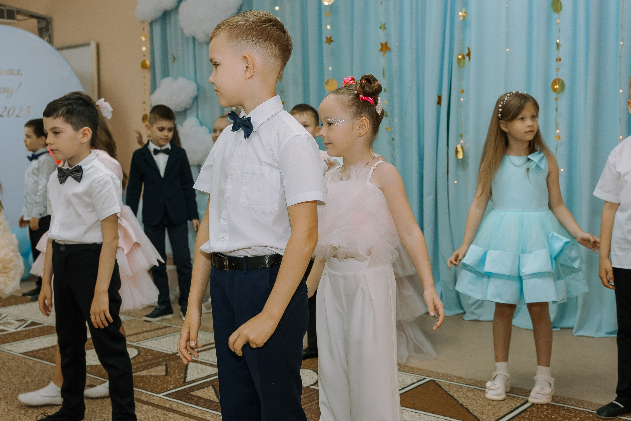 Выпускной в ДС -29. Выпускные альбомы Натальи Бутко: Новороссийск, Анапа, Геленджик