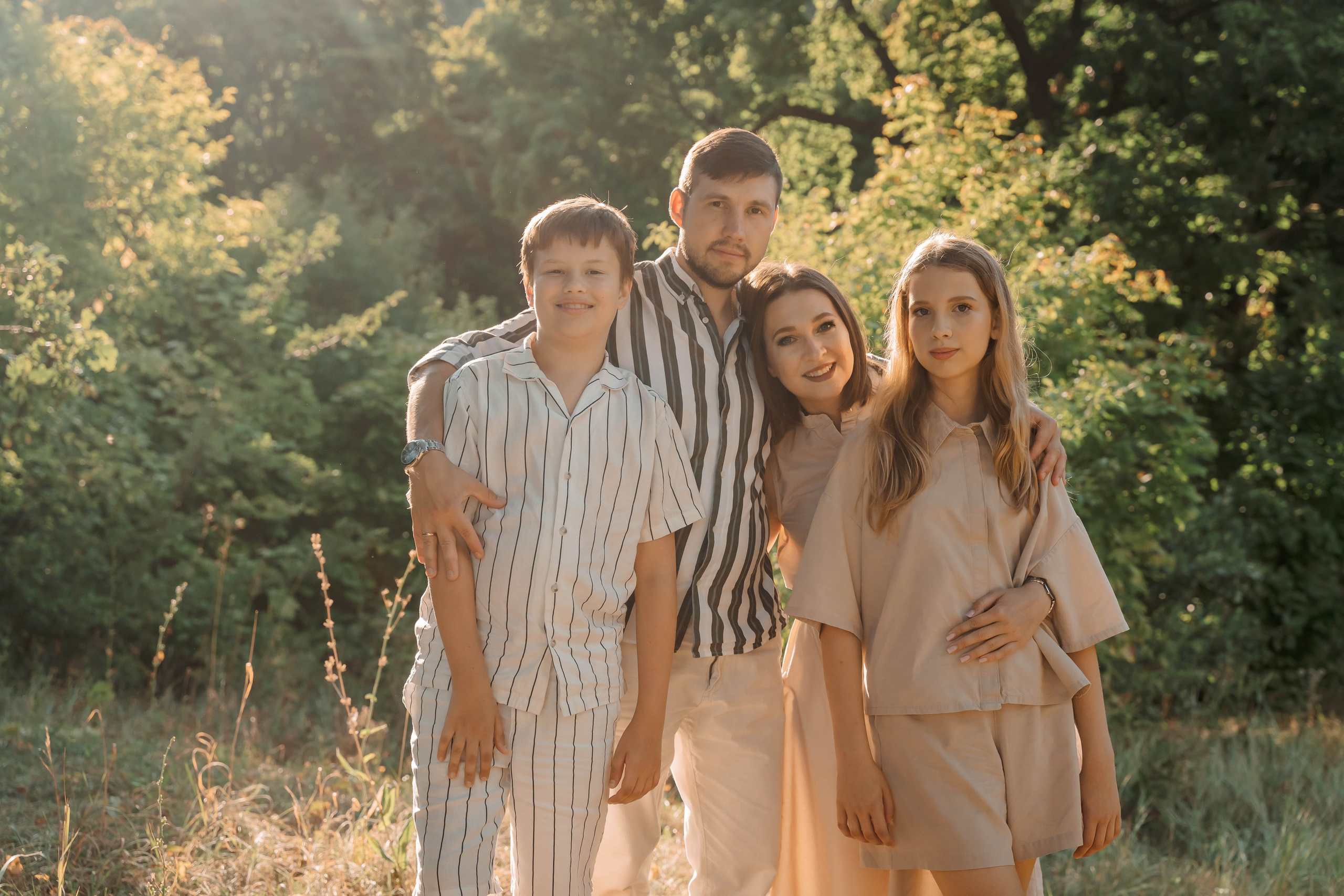 Семья Екатерины. Локация — Смирновское ущелье. Семейный фотограф в Саратове