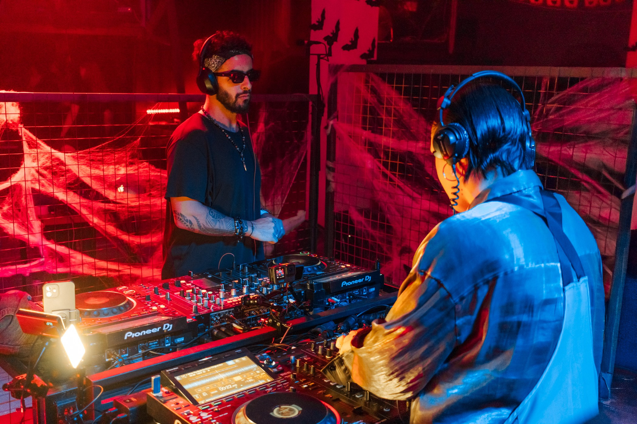 Ночные заведения. Фотограф в Санкт-Петербурге — Петрович Милан