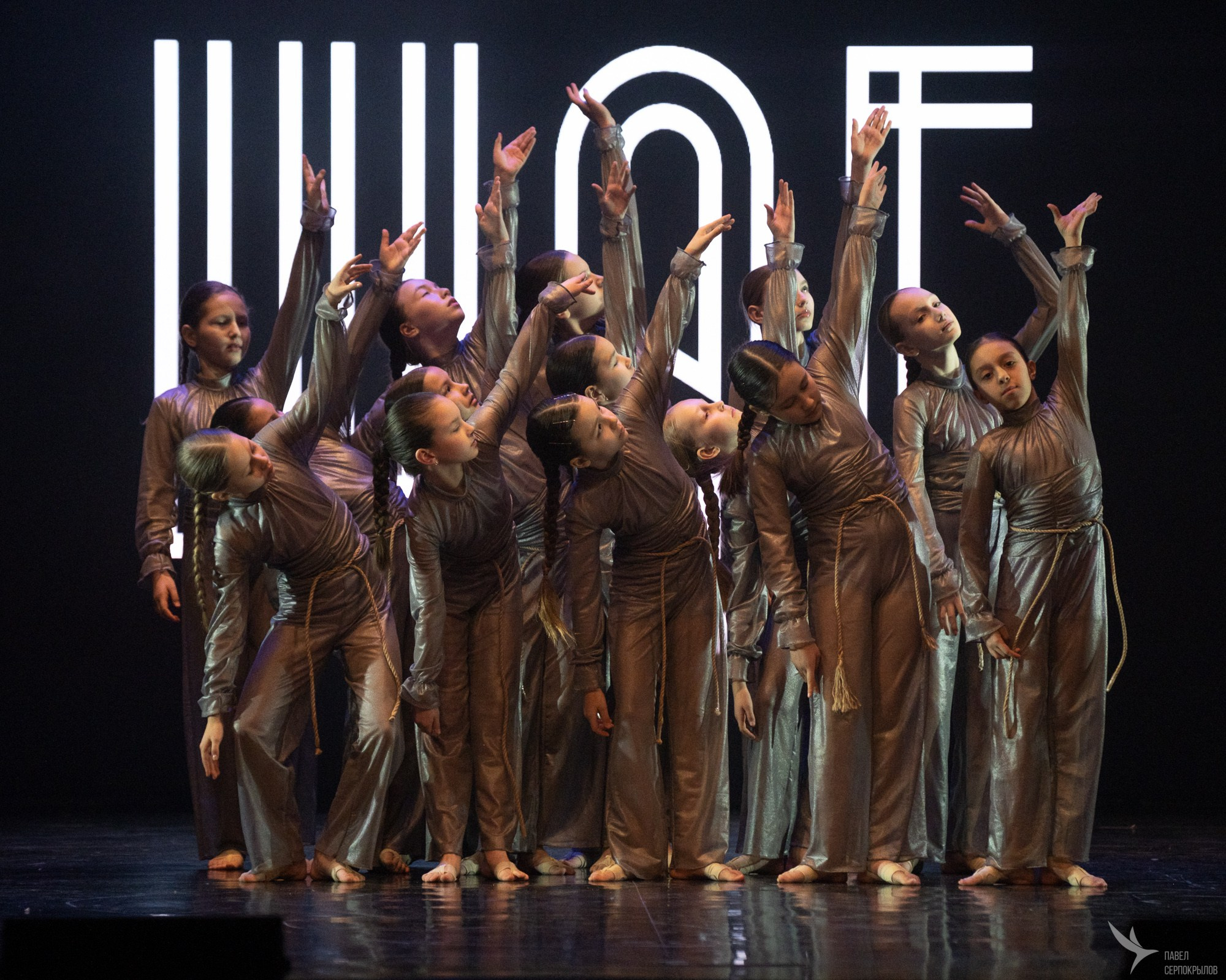 Отчетный концерт студии танца «ШАГ». Репортажный фотограф в Казани Павел Серпокрылов