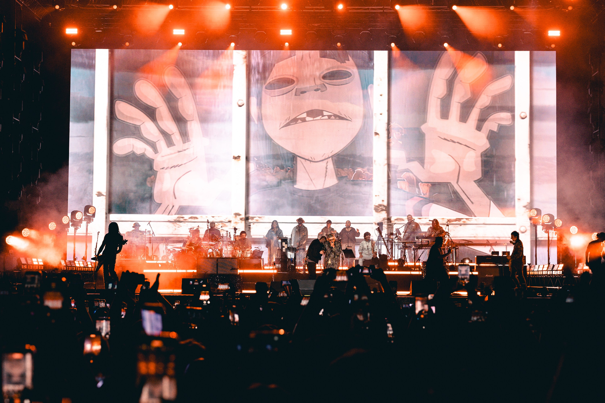 Gorillaz. Магия музыки в кадре: Концертная Фотография