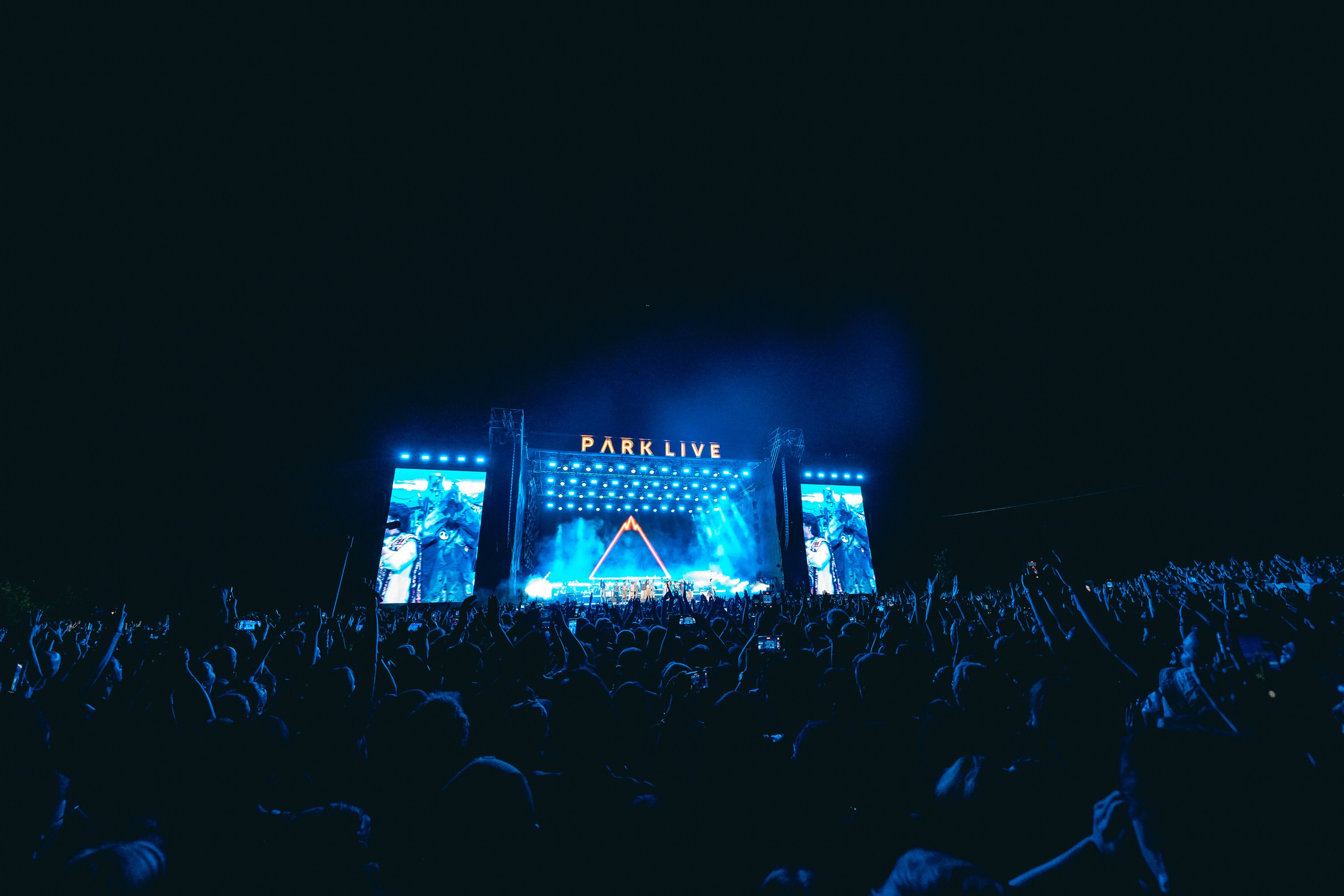 Gorillaz. Магия музыки в кадре: Концертная Фотография