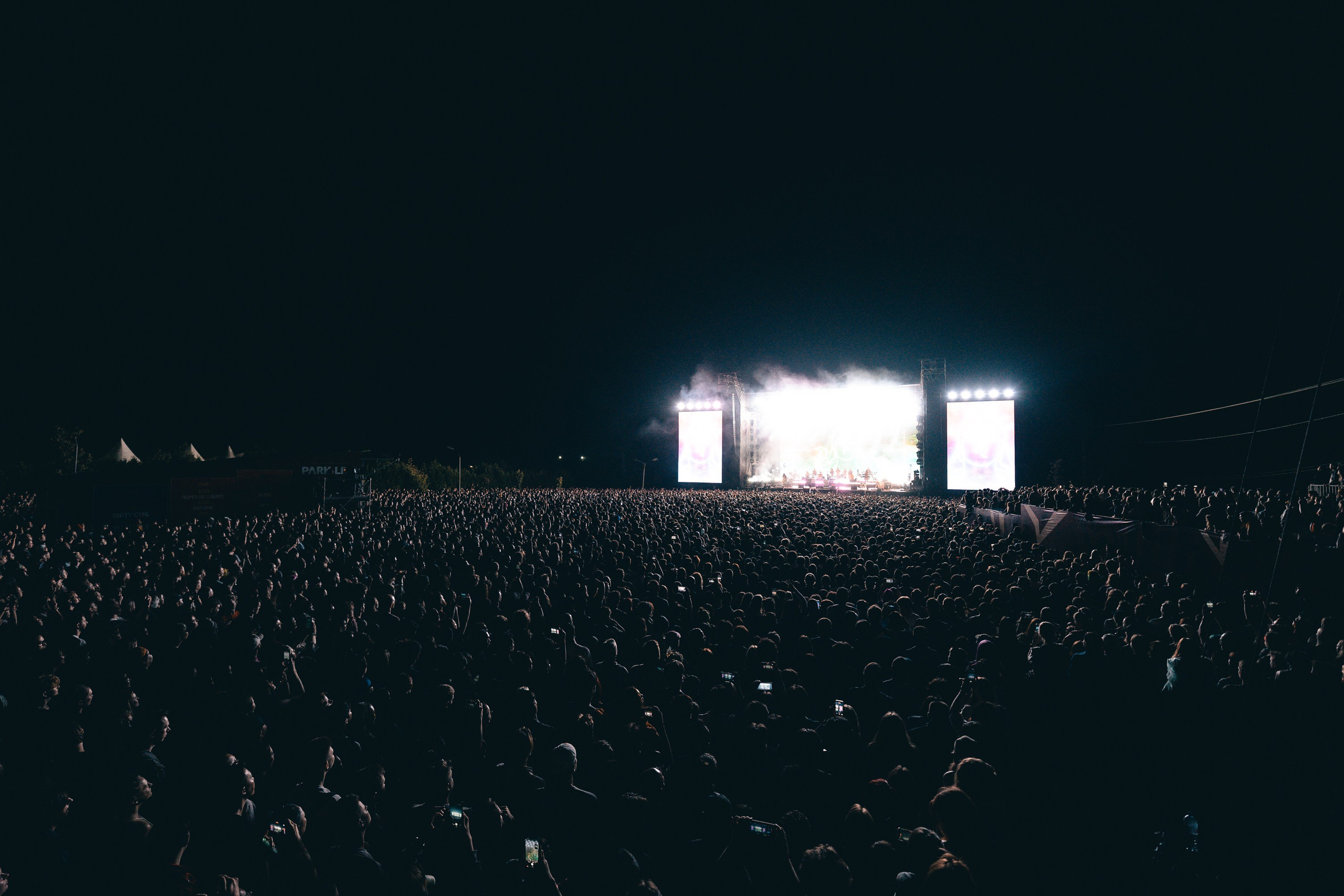 Gorillaz. Магия музыки в кадре: Концертная Фотография